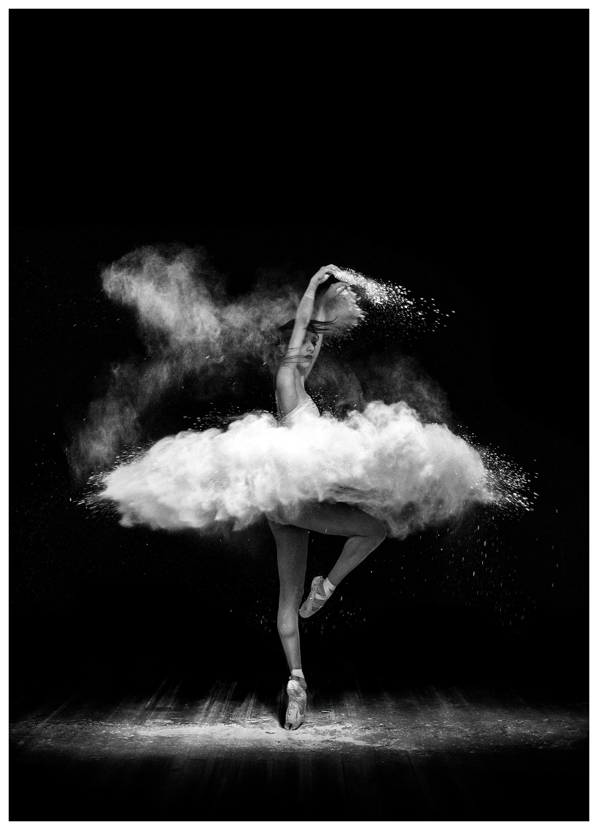 Prints Ballet Dancer Poster (40x50 cm) - Poster Store