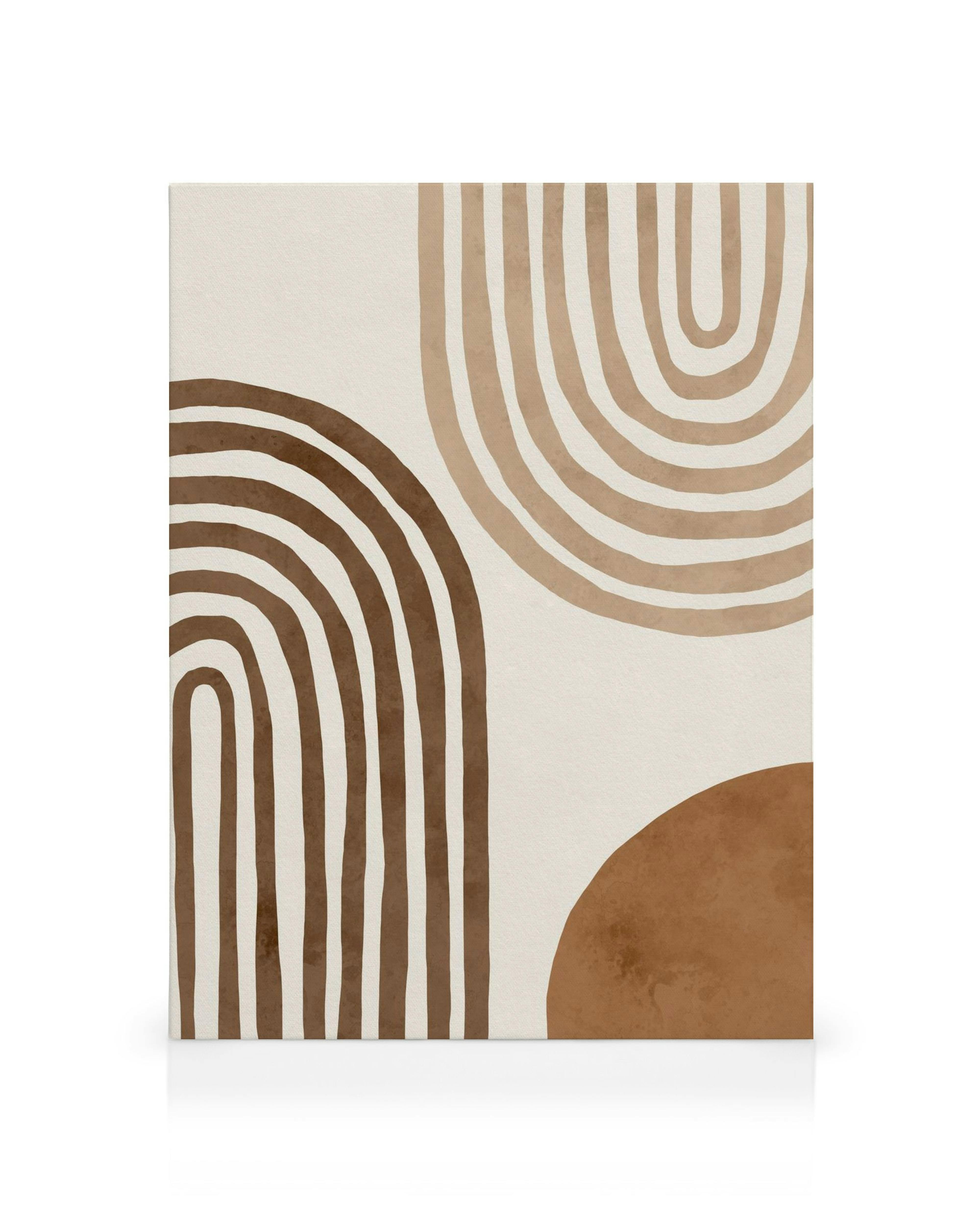 Canvas met beige en bruine organische vormen en gebogen lijnen op een lichte achtergrond.