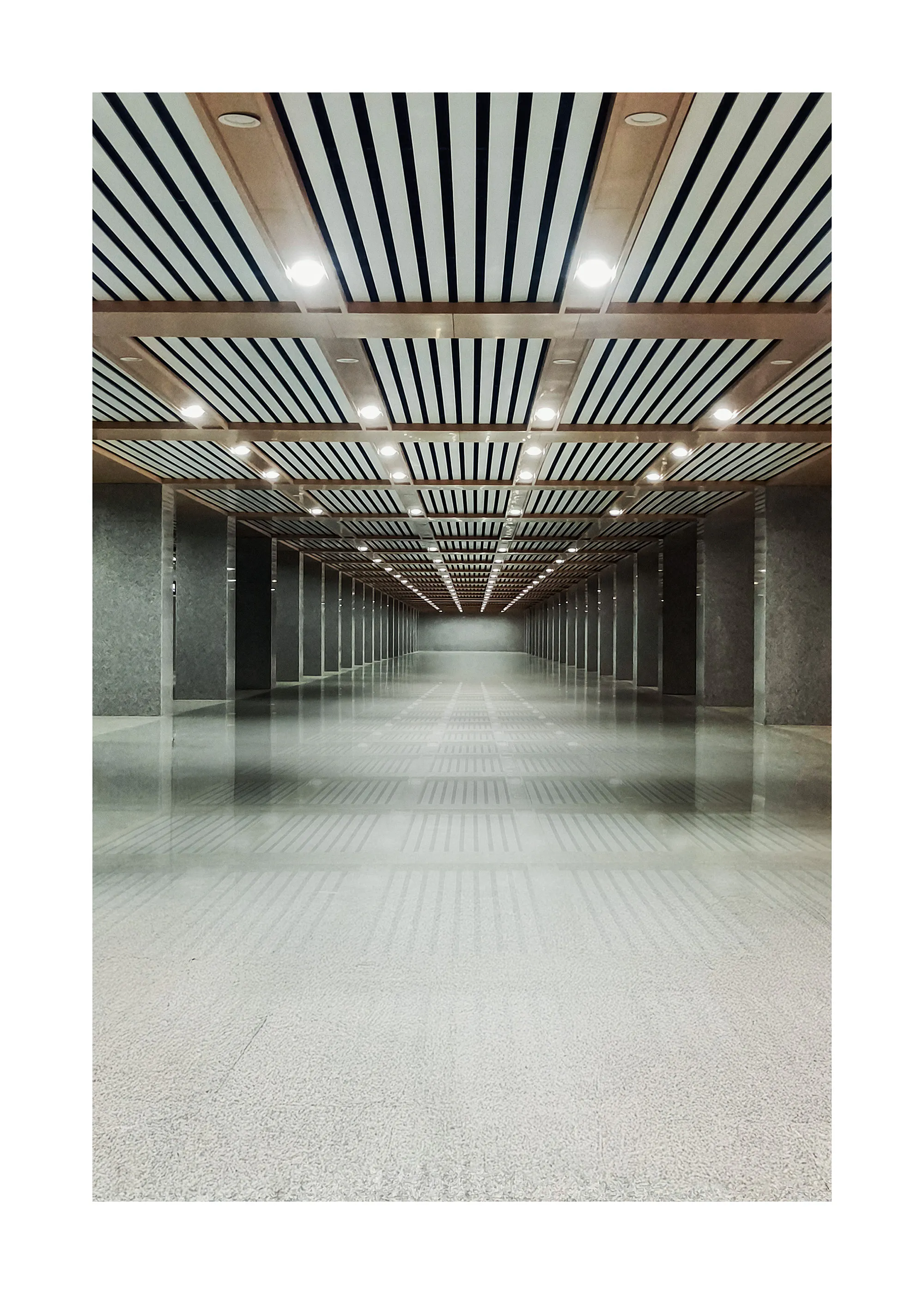 Railway station Poster 0