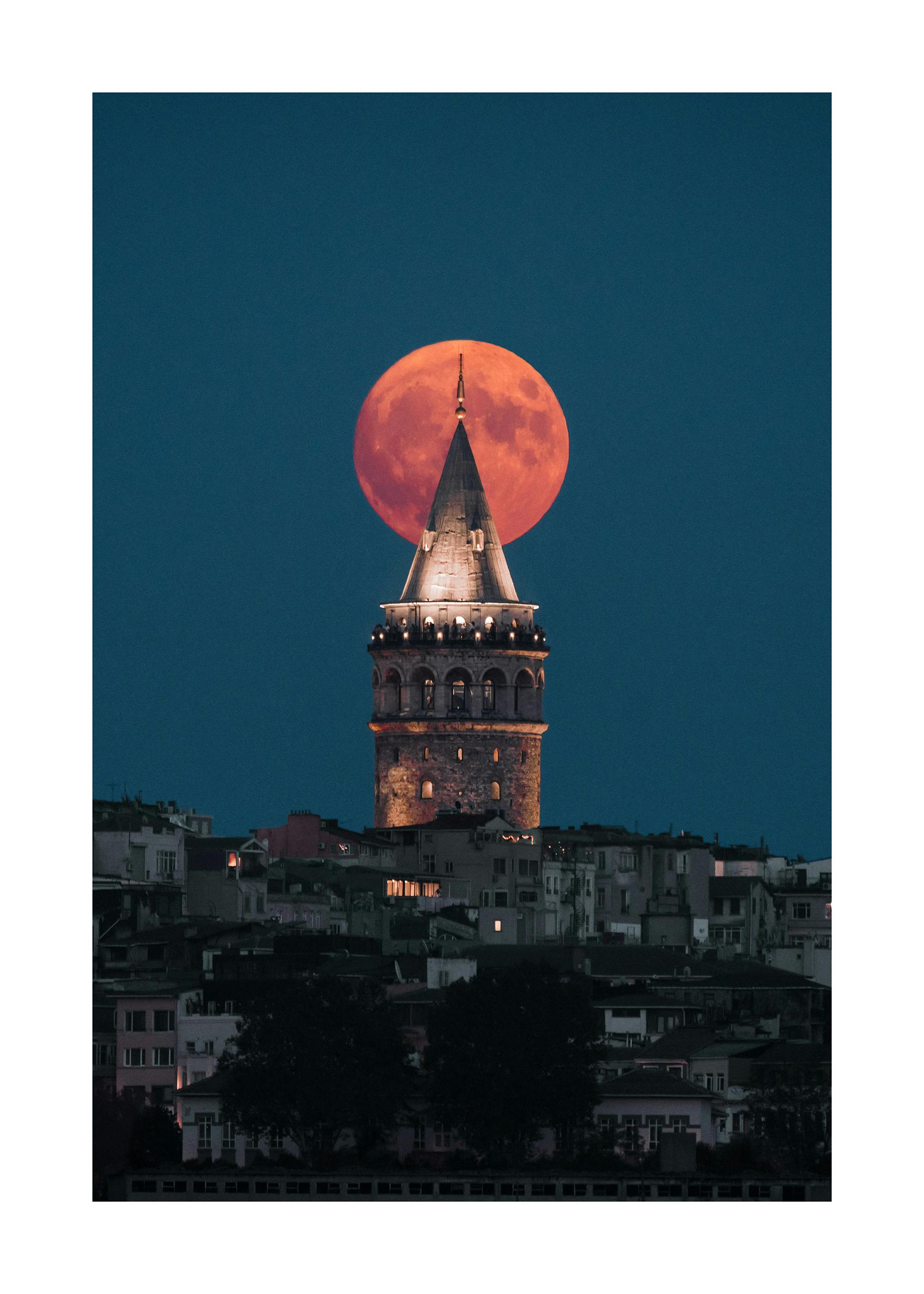 Full Moon in Istanbul Poster 0