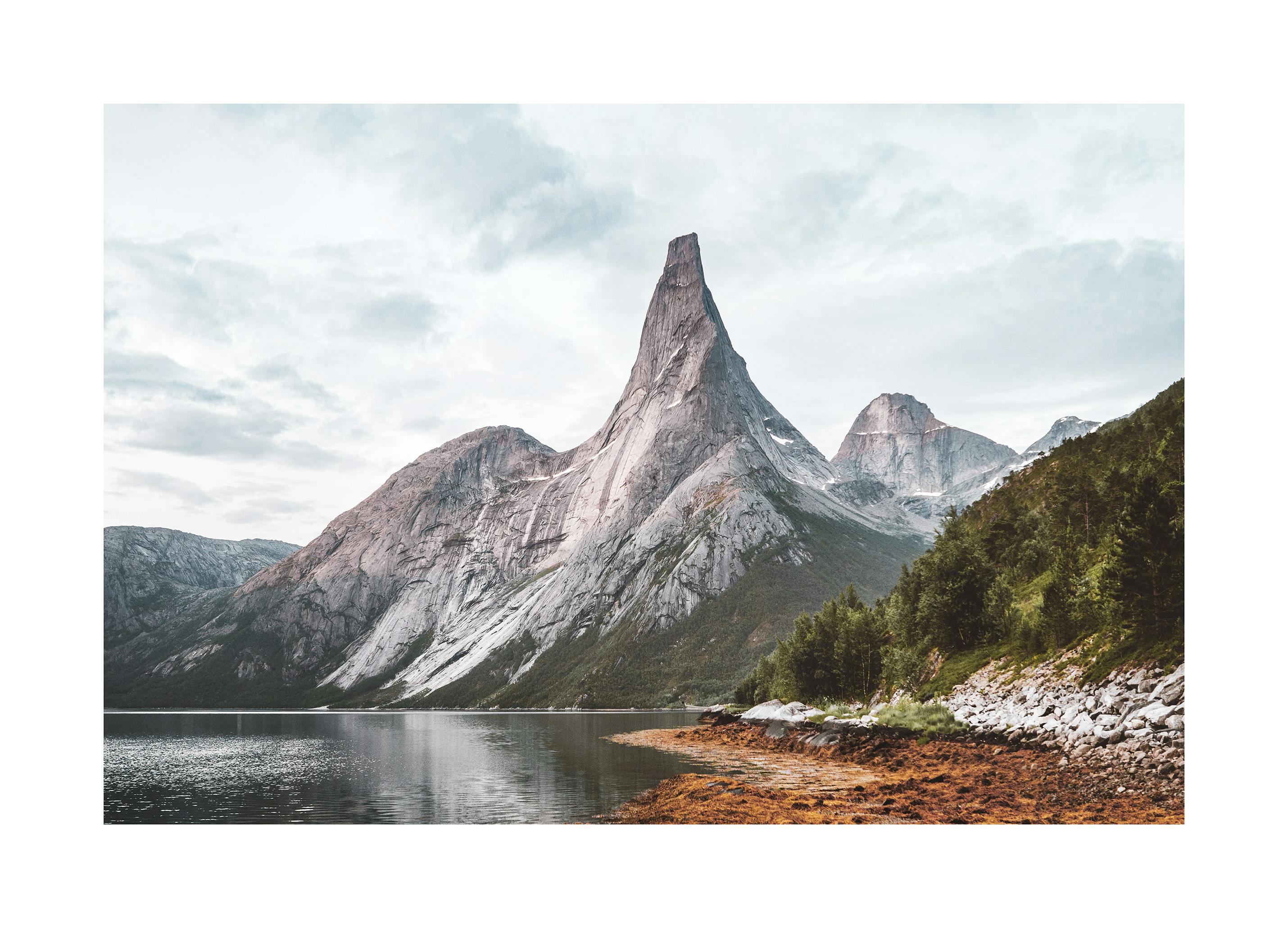 Stetind Berg Poster (50x70 cm) - Poster Store