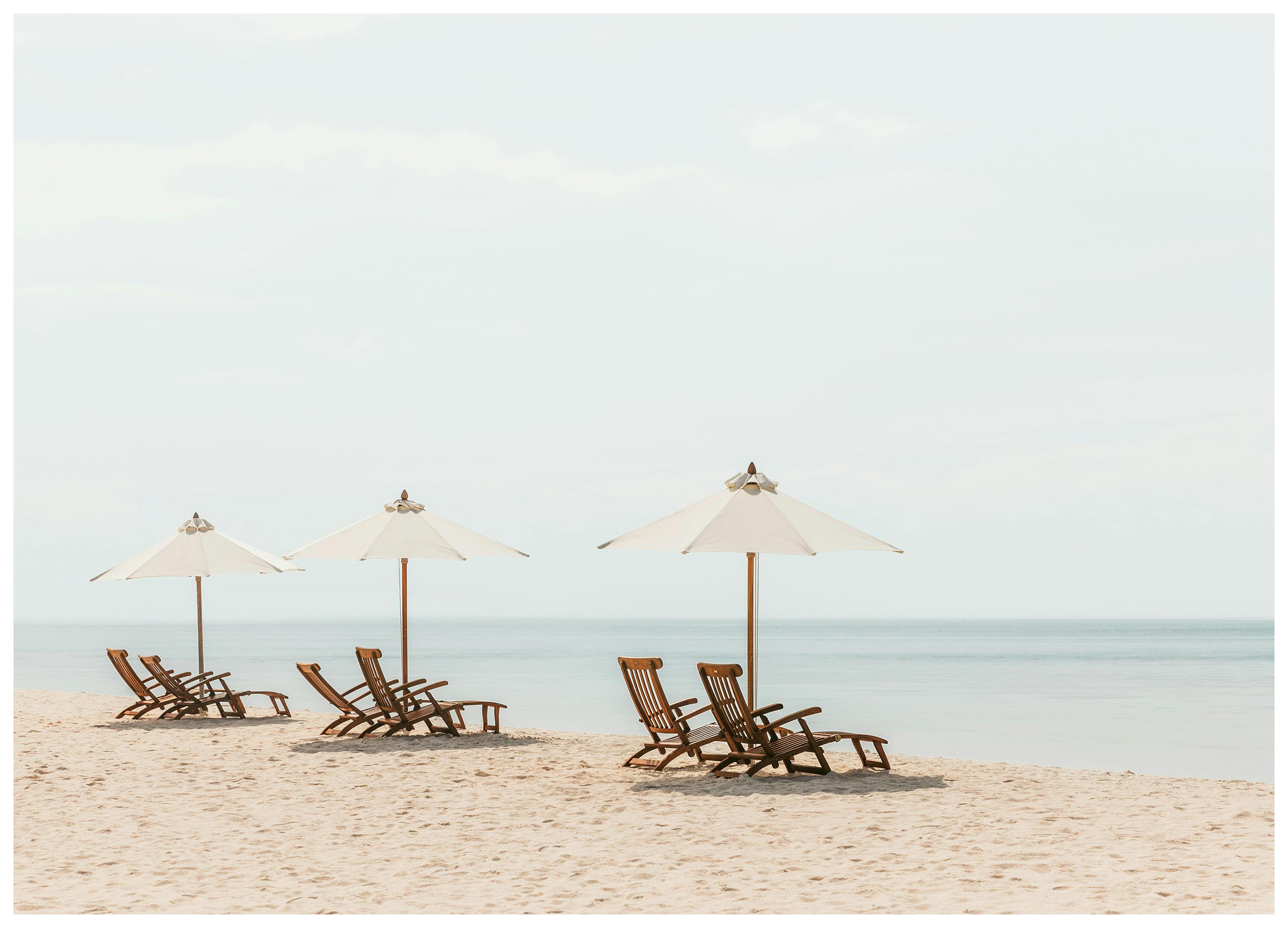 Beach Umbrellas Minimal Poster (100x150 cm) - Poster Store