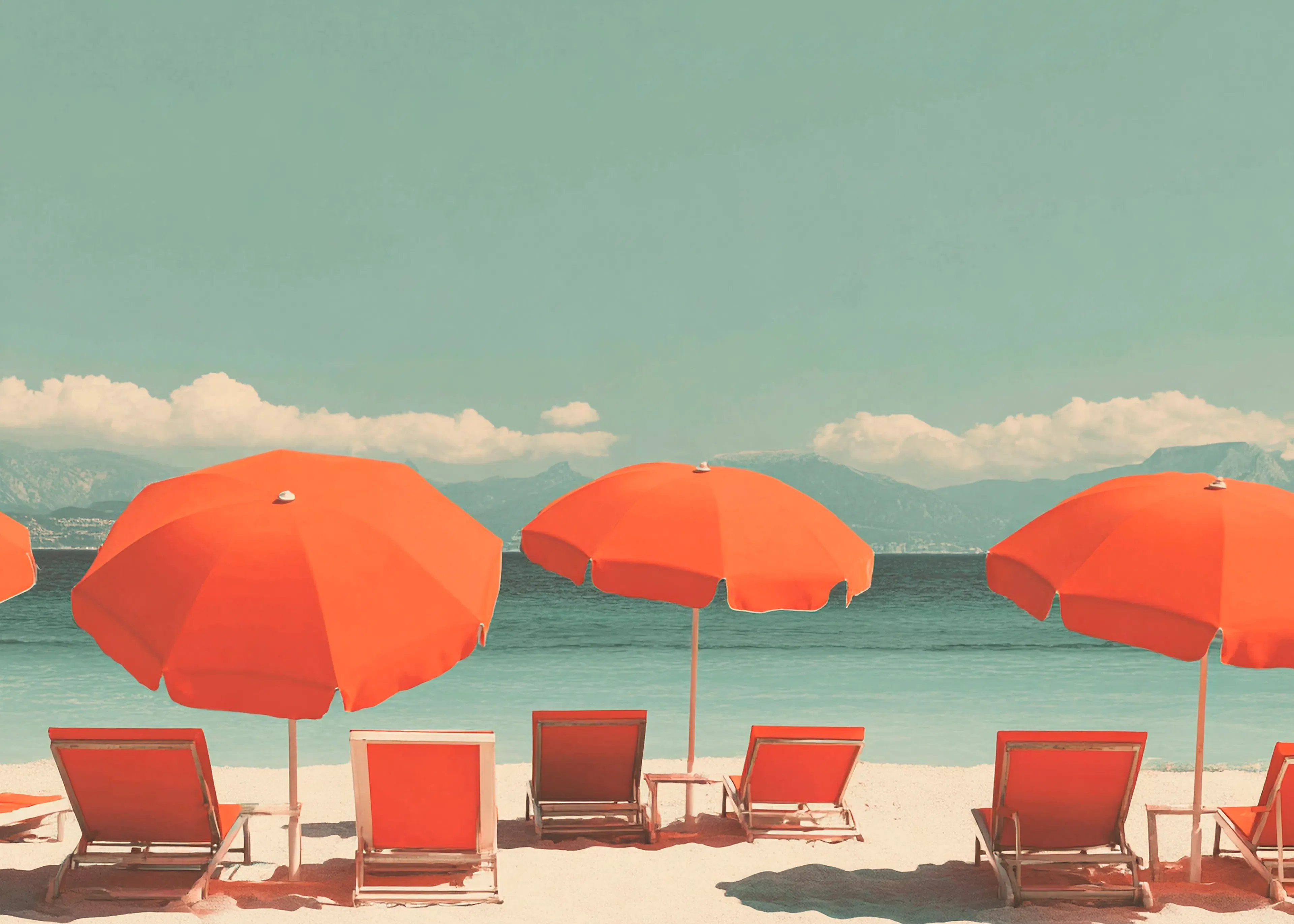 Red Beach Umbrellas Affiche 0