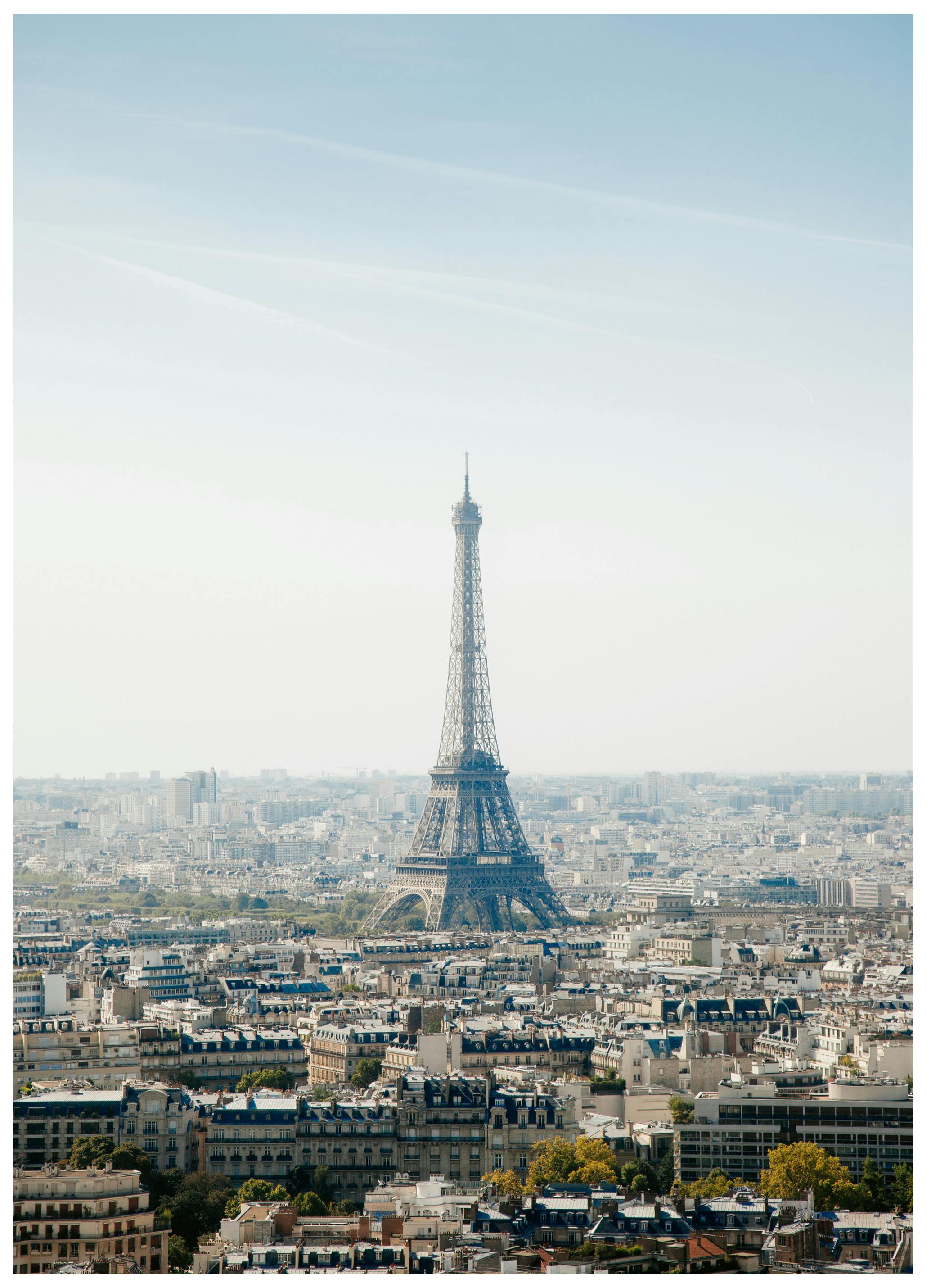 Eiffel Tower Paris Poster (30x40 cm) - Poster Store