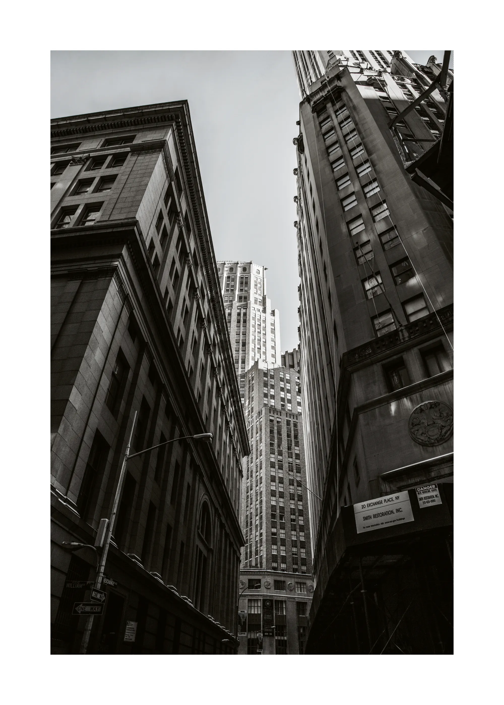 都市の高層ビル ポスター 0