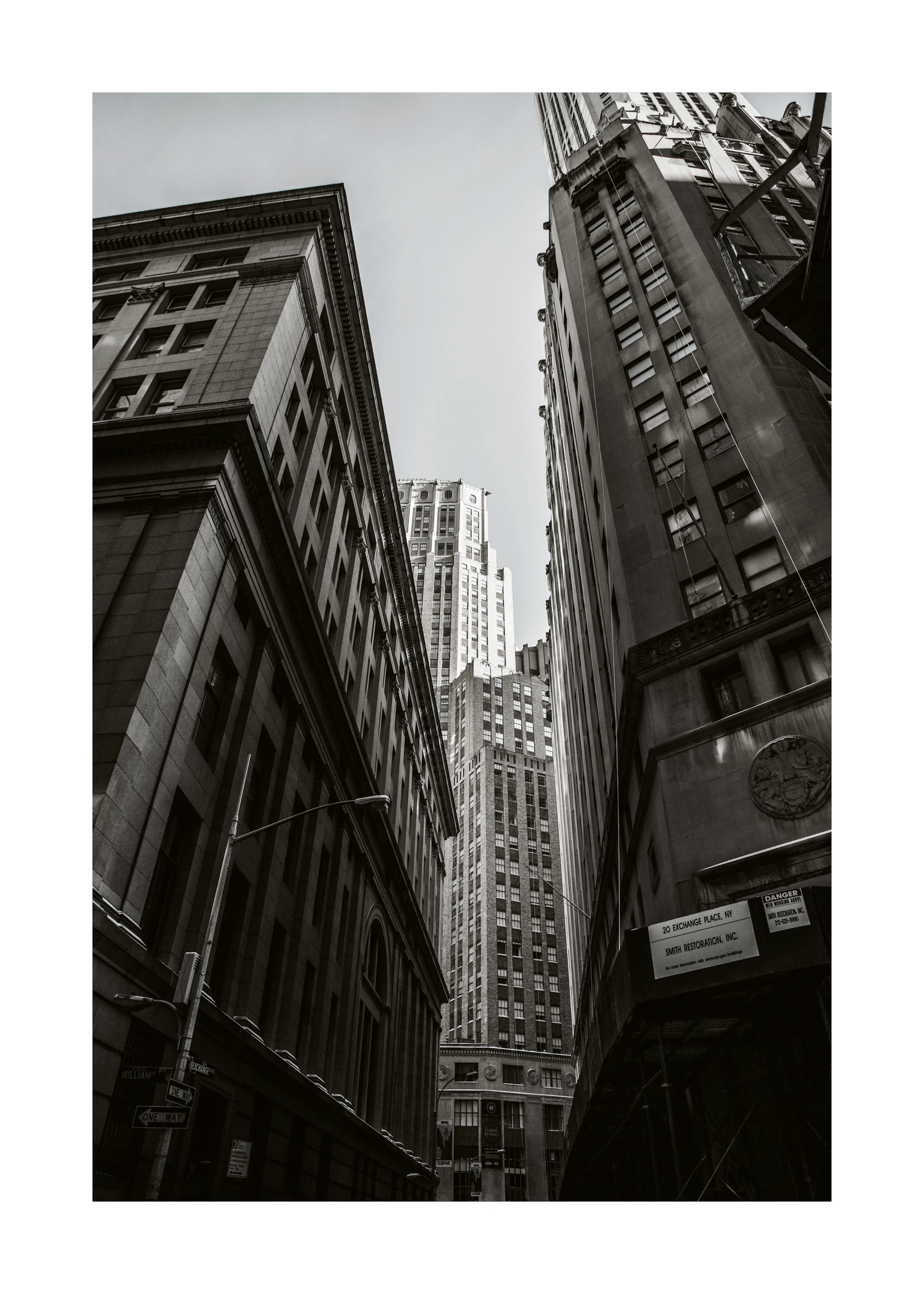 都市の高層ビル ポスター 0