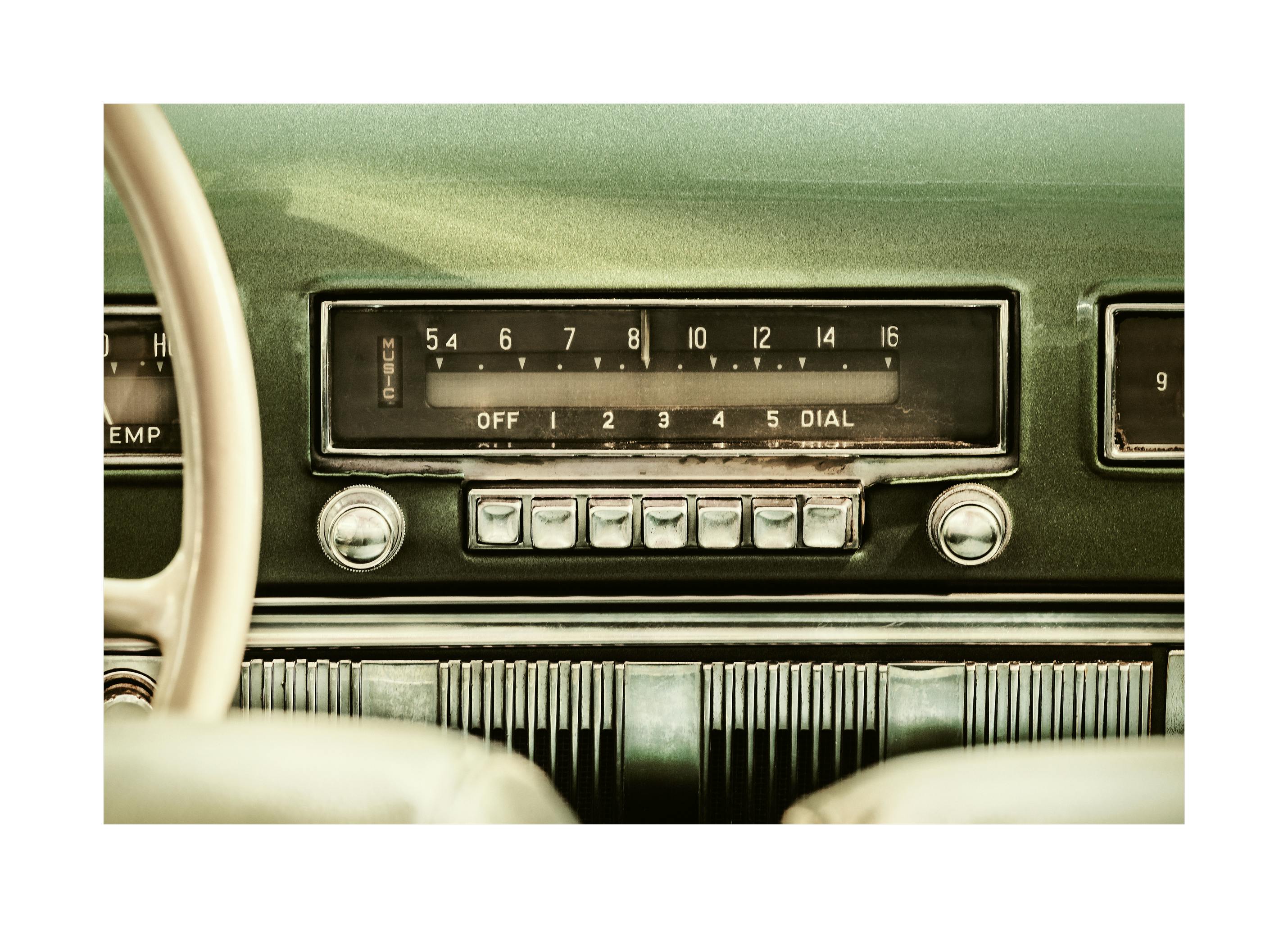 Vintage Autoradio Poster (30x40 cm) - Poster Store