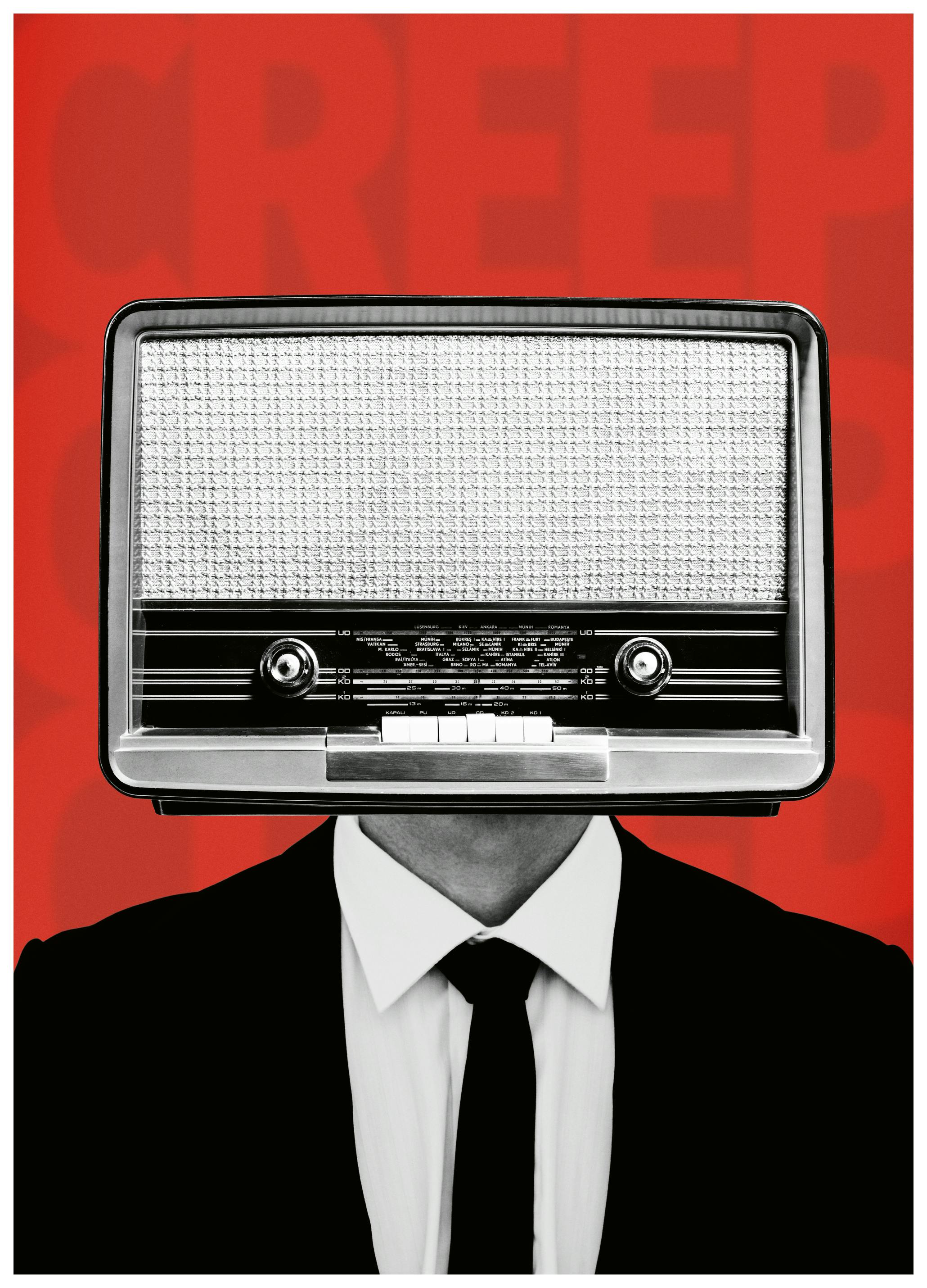Creep Radio Horror Poster (40x50 cm) - Poster Store