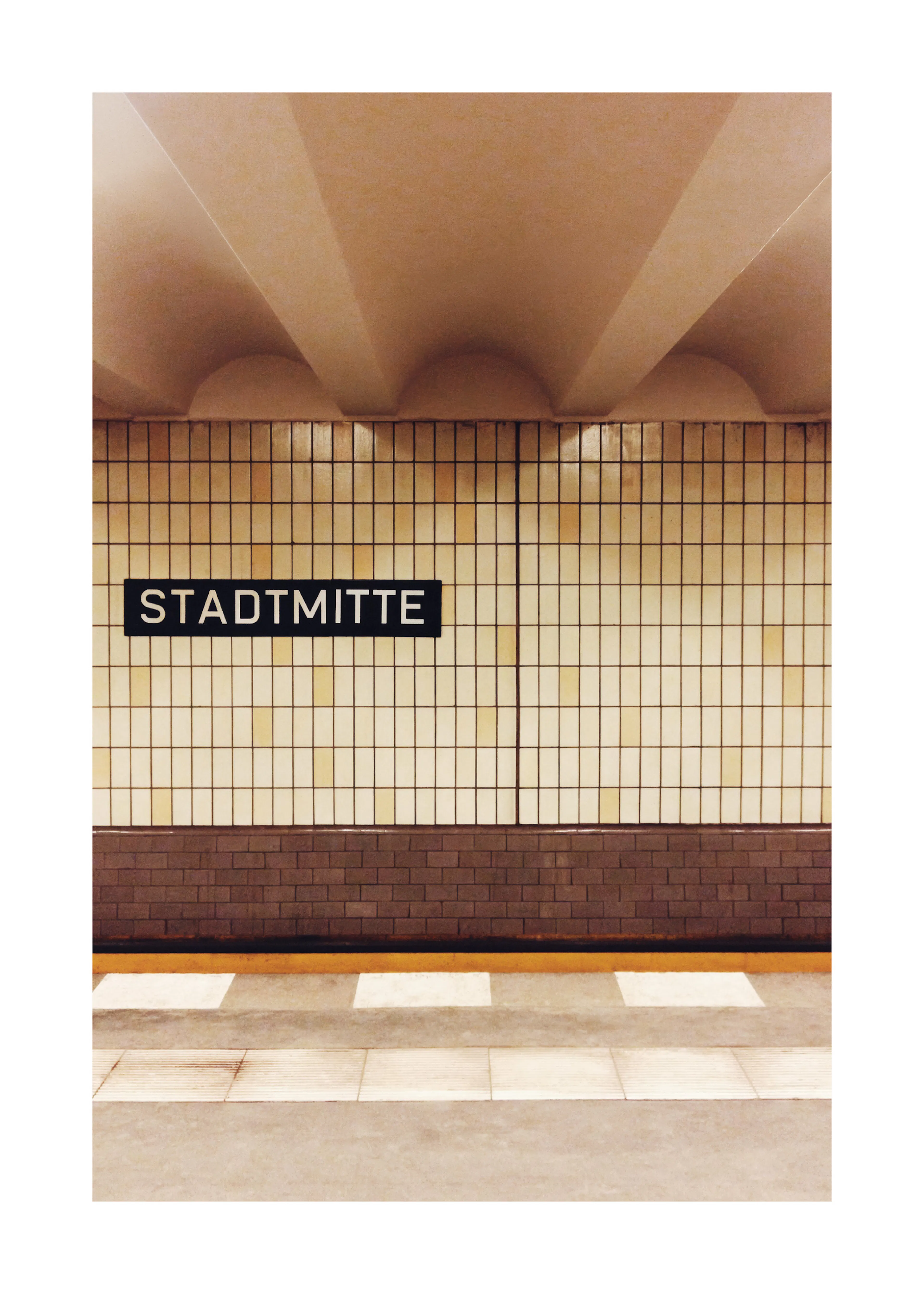 Stadtmitte Station Poster 0