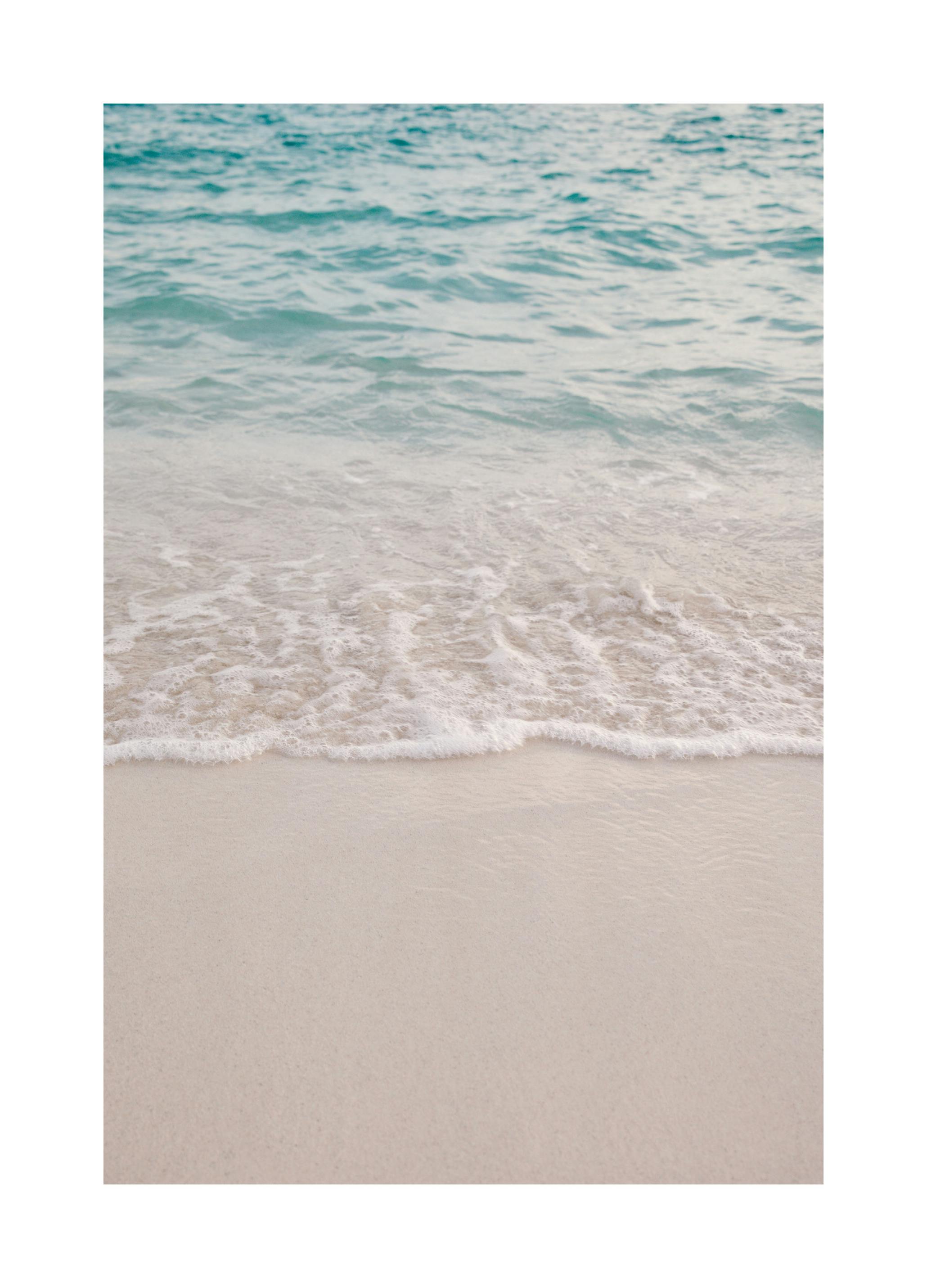 Ocean Waves Poster (70x100 cm) - Poster Store