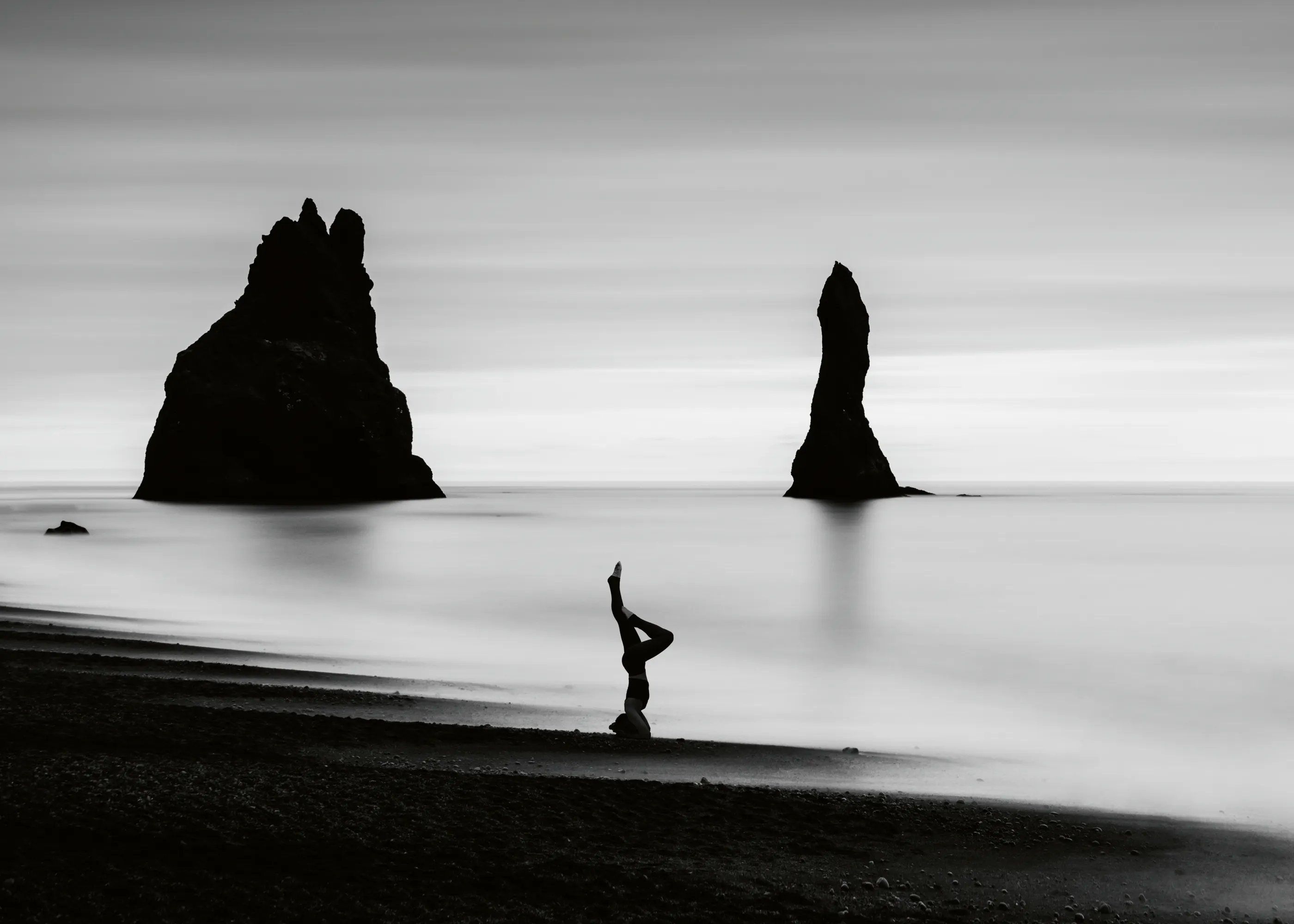 George Digalakis - Nyugodt Tengerparti Egyensúly Poszter 0