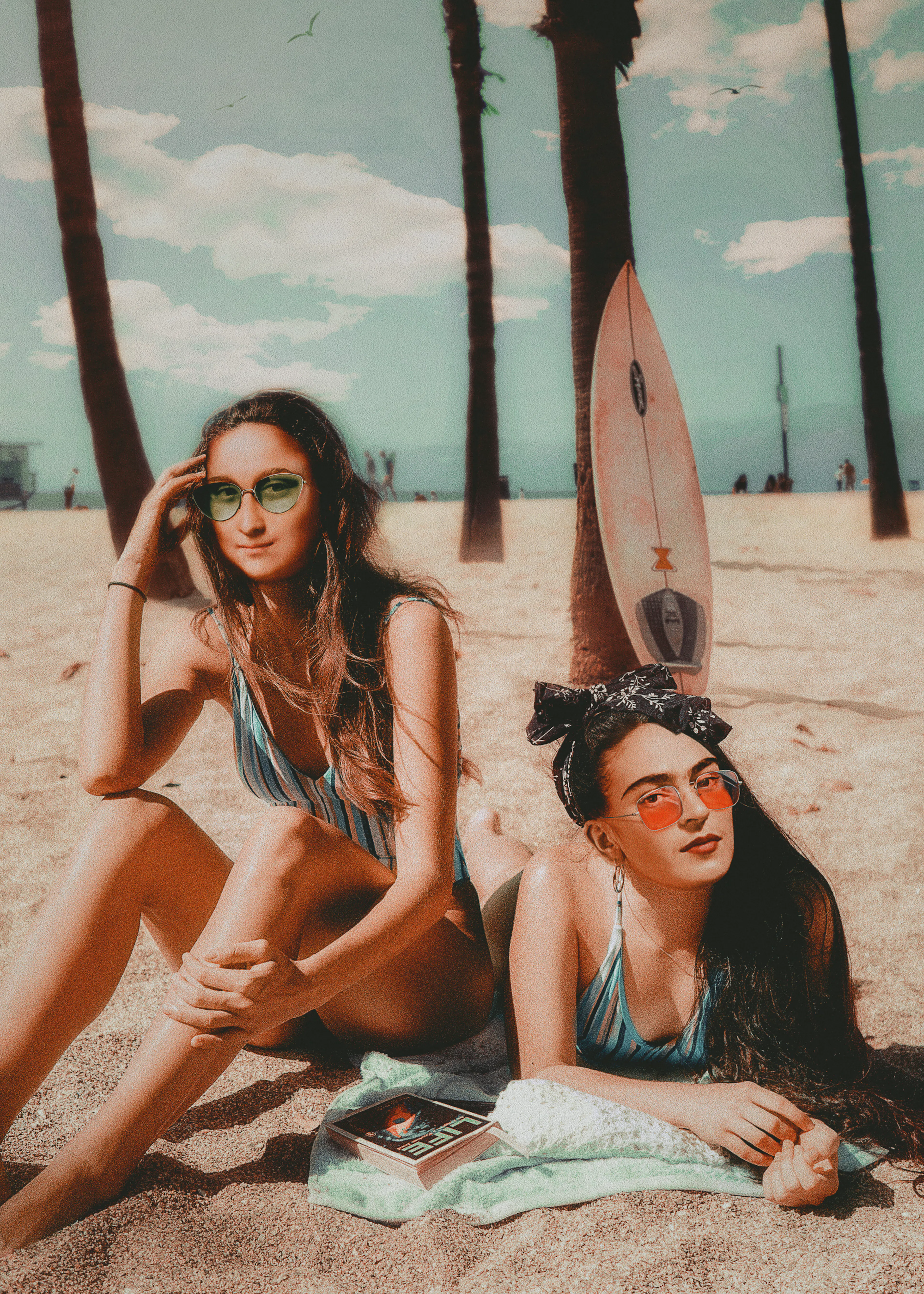 Jonas Loose - Frida & Mona Poster 0