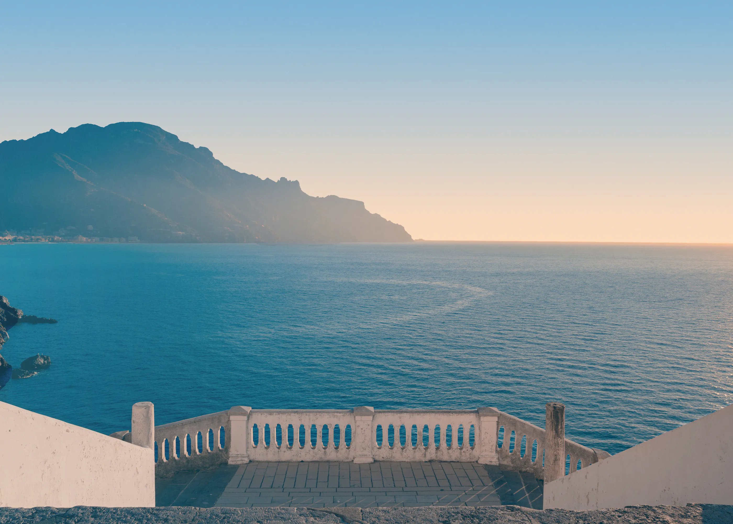 Mediterraans Zeezicht Poster 0