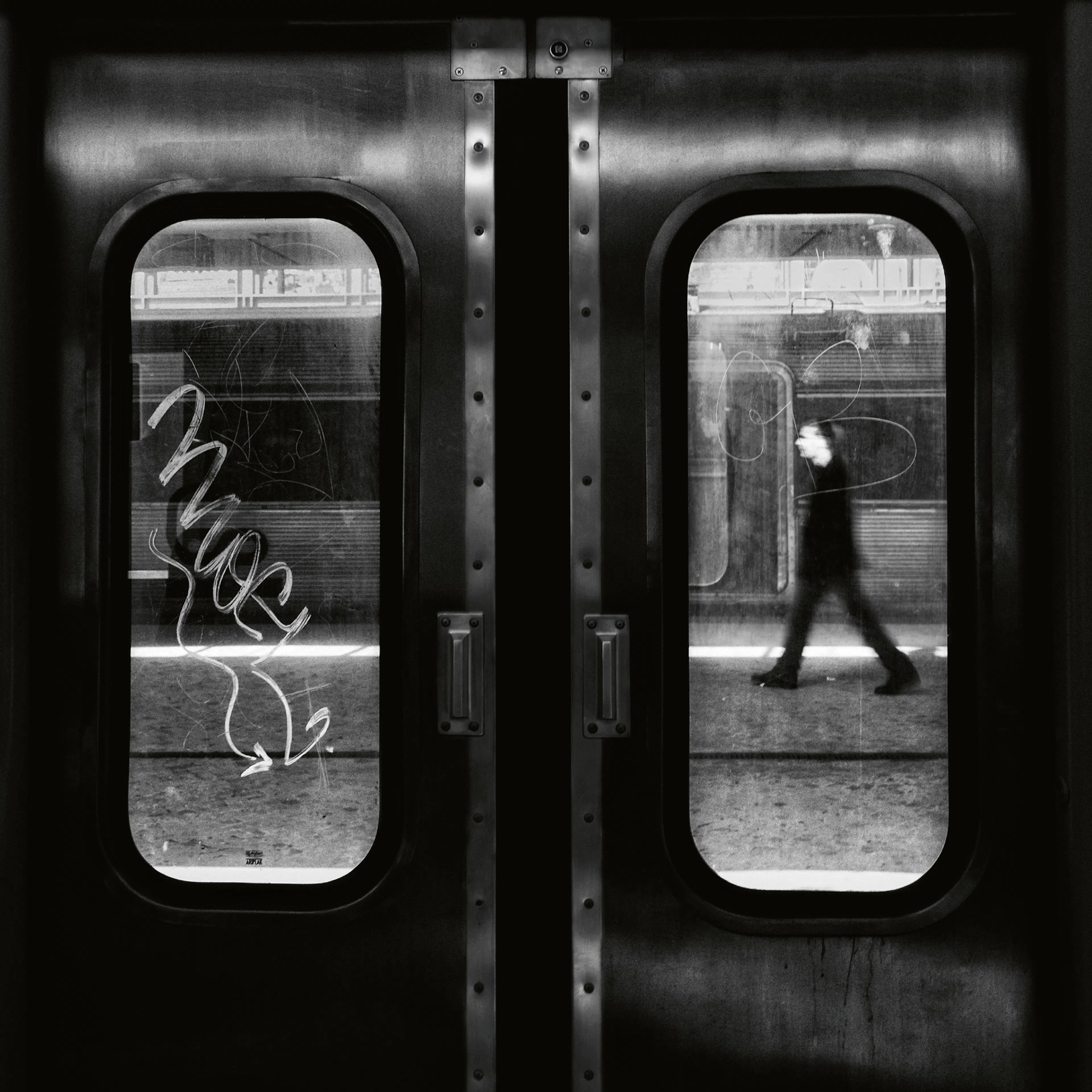 Laura Mexia - Metro w ruchu Plakat 0