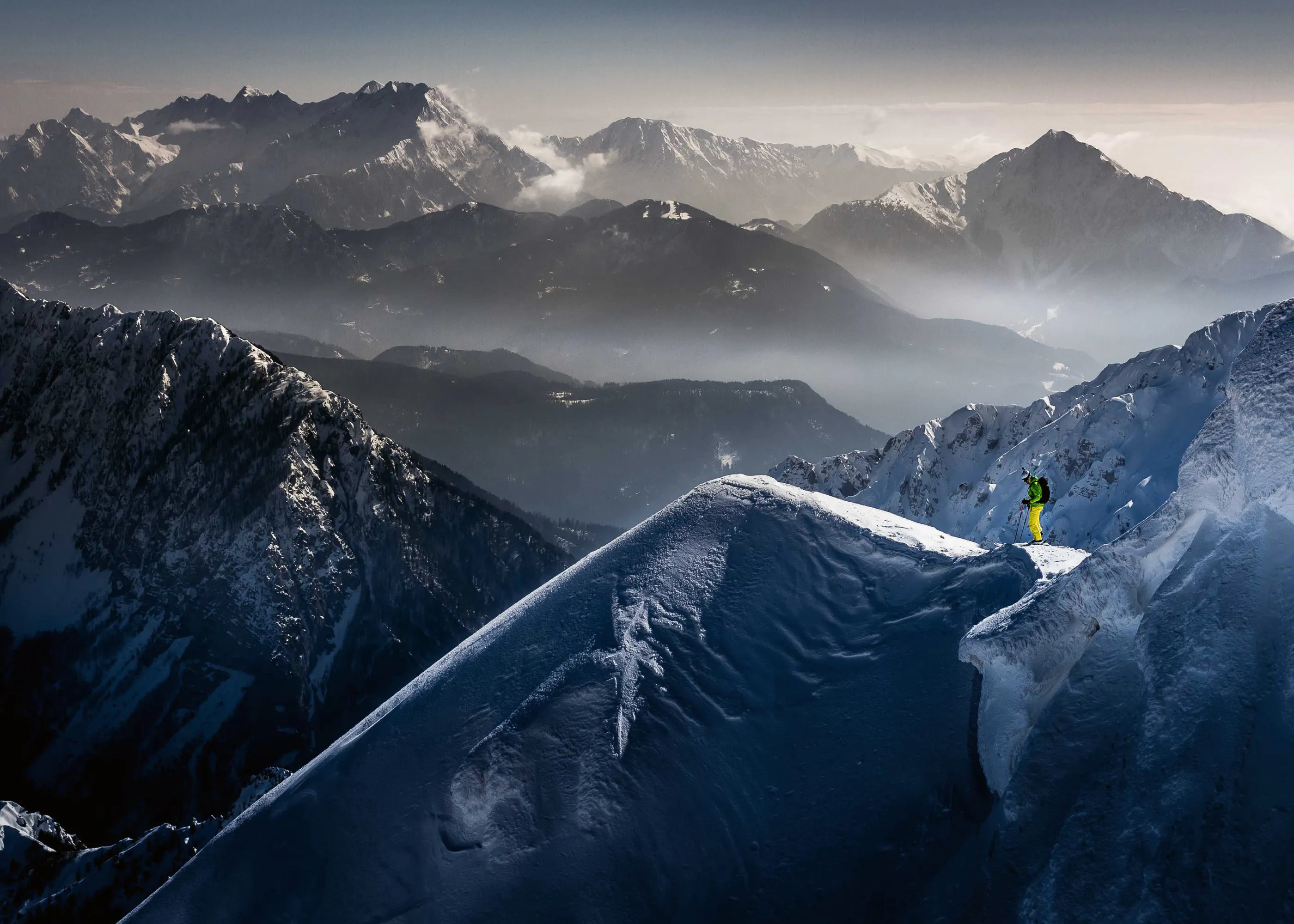 Sandi Bertoncelj - Winter-Berg-Abenteuer Poster 0