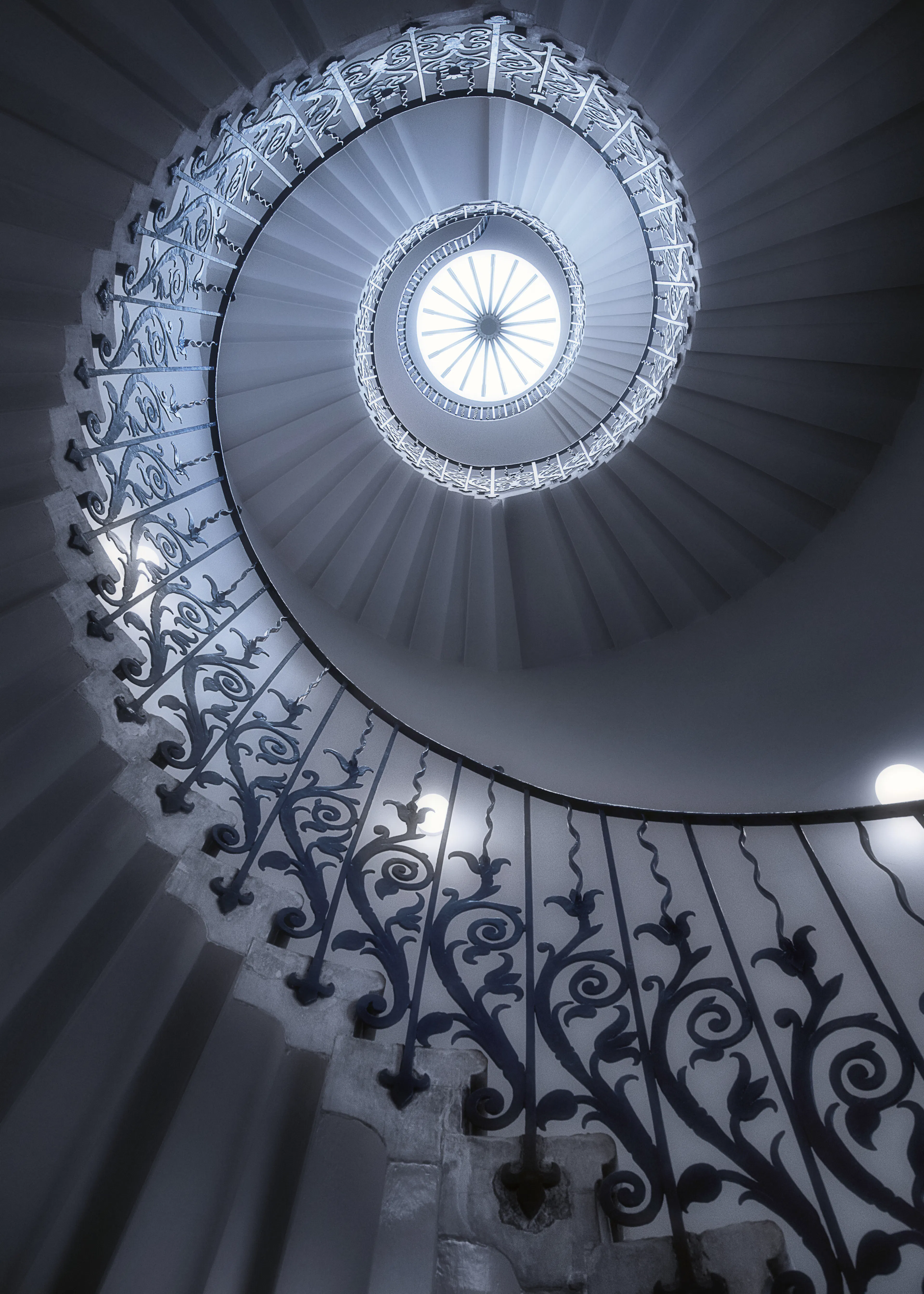 Massimo Cuomo - Grand Spiral Staircase Plakat 0