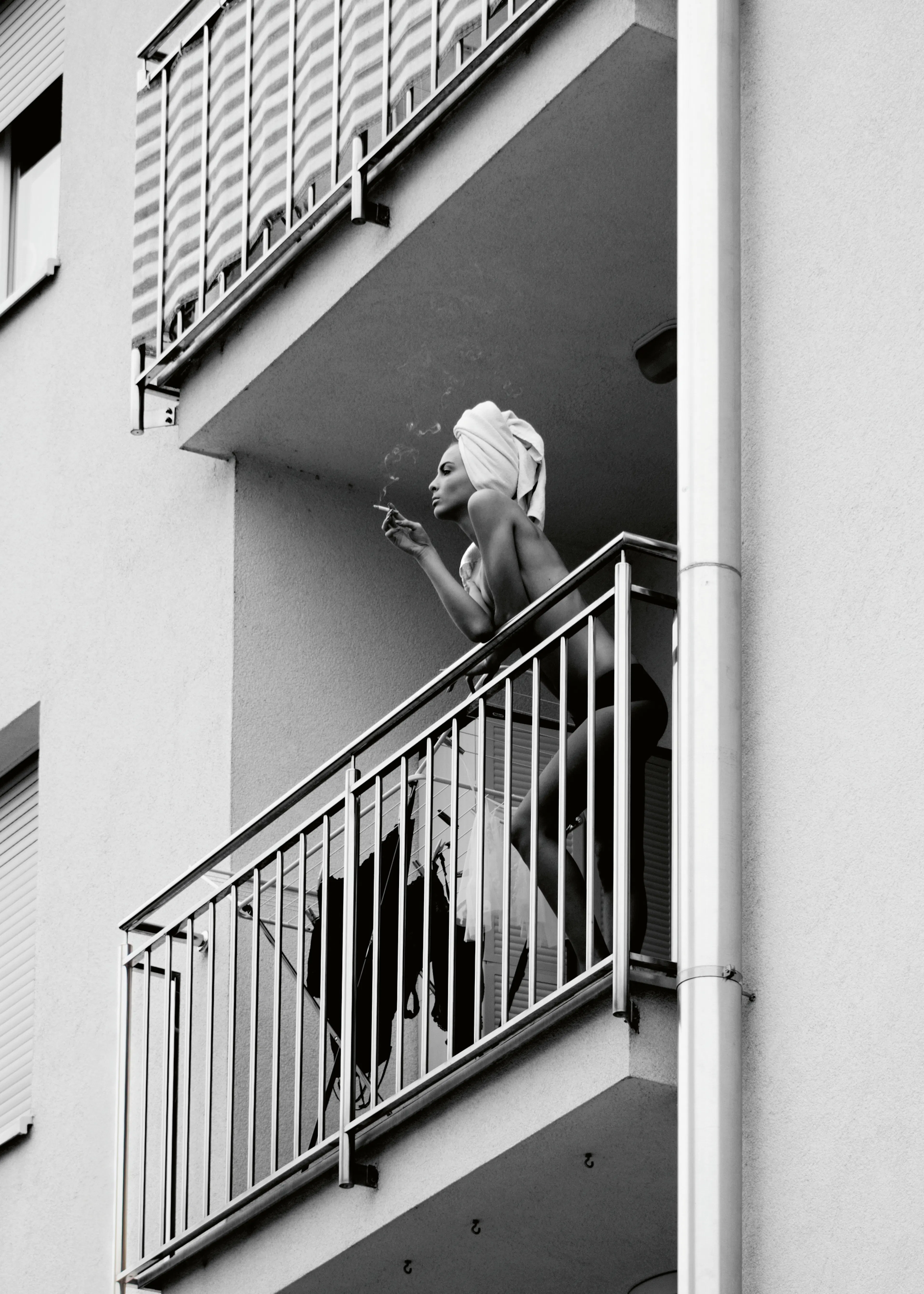 Lorna Kijurko - Woman Balcony Smoke Poster 0