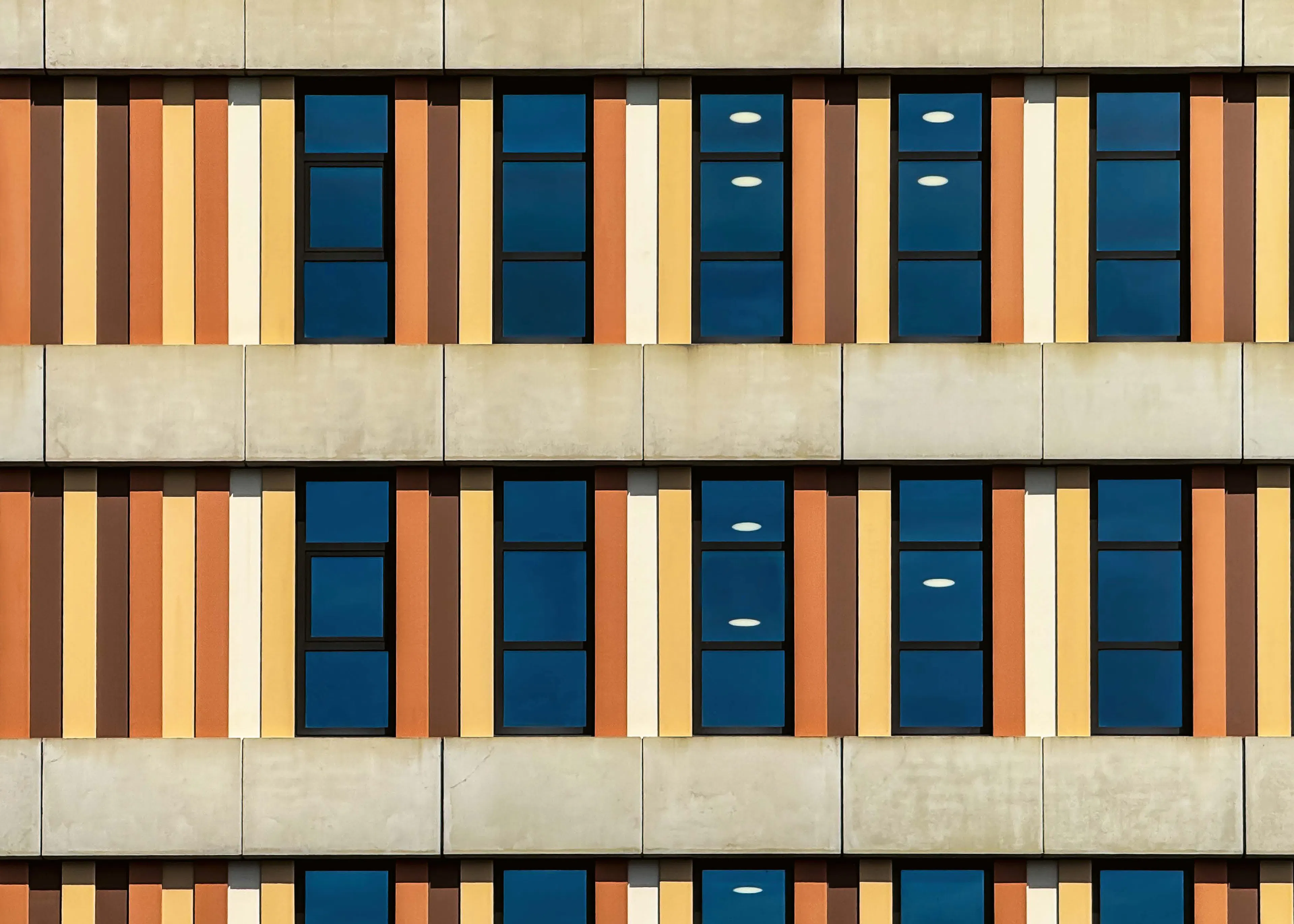 Lus Joosten - Zářivá geometrická fasáda Plakát 0