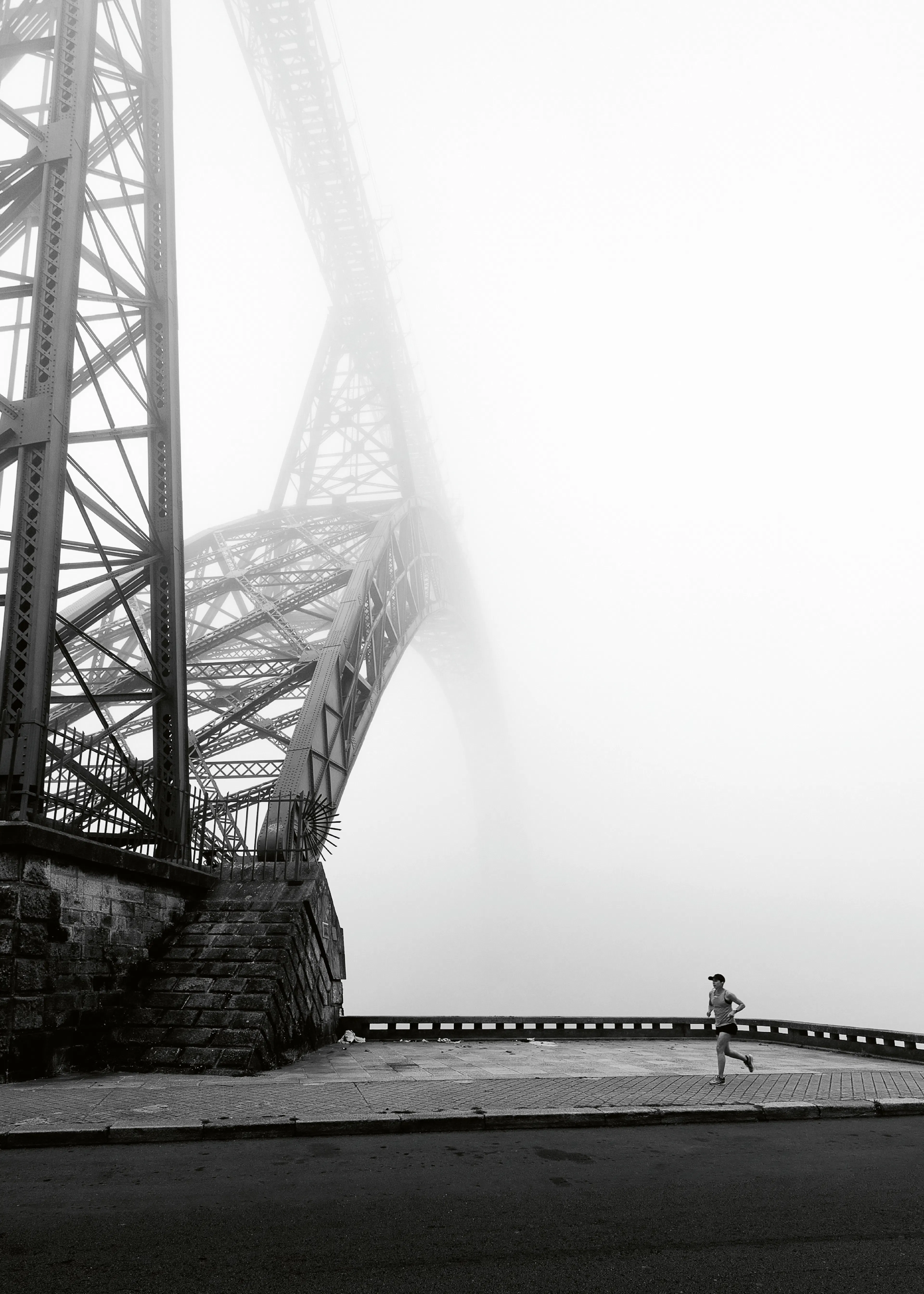 Fernando Correia da Silva - Solitary Bridge Run Plakat 0