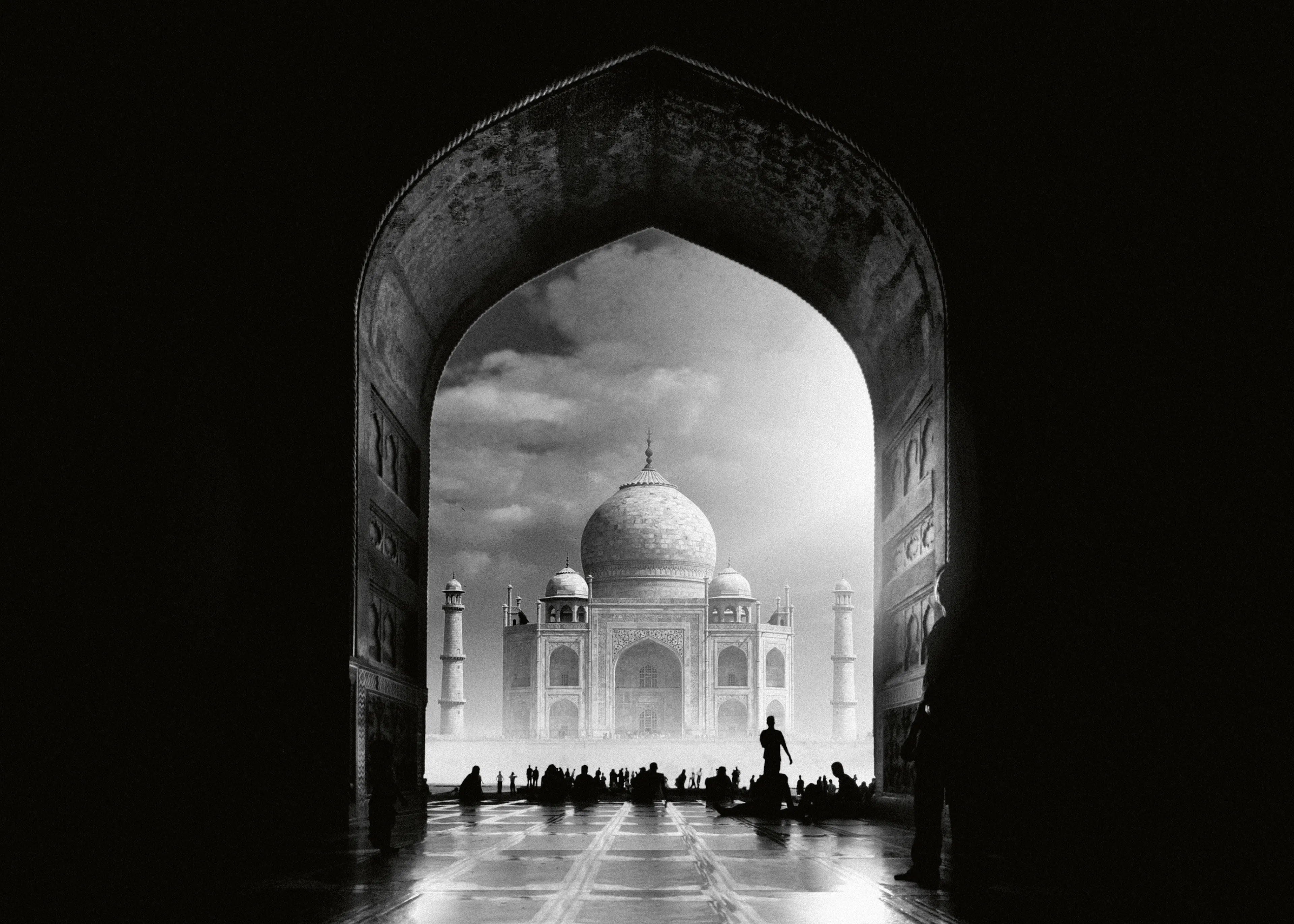 Hussain Buhligaha - Majestatyczna brama Taj Mahal Plakat 0