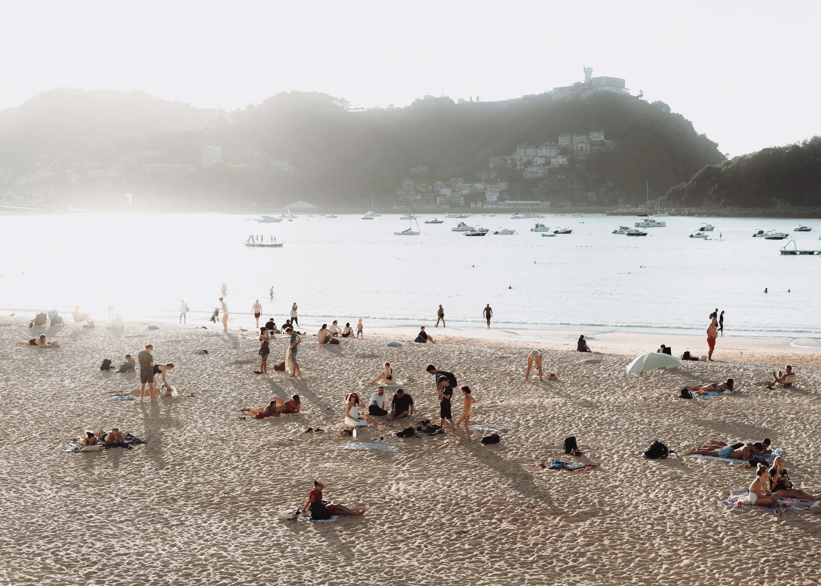 Plage Ensoleillée Poster 0