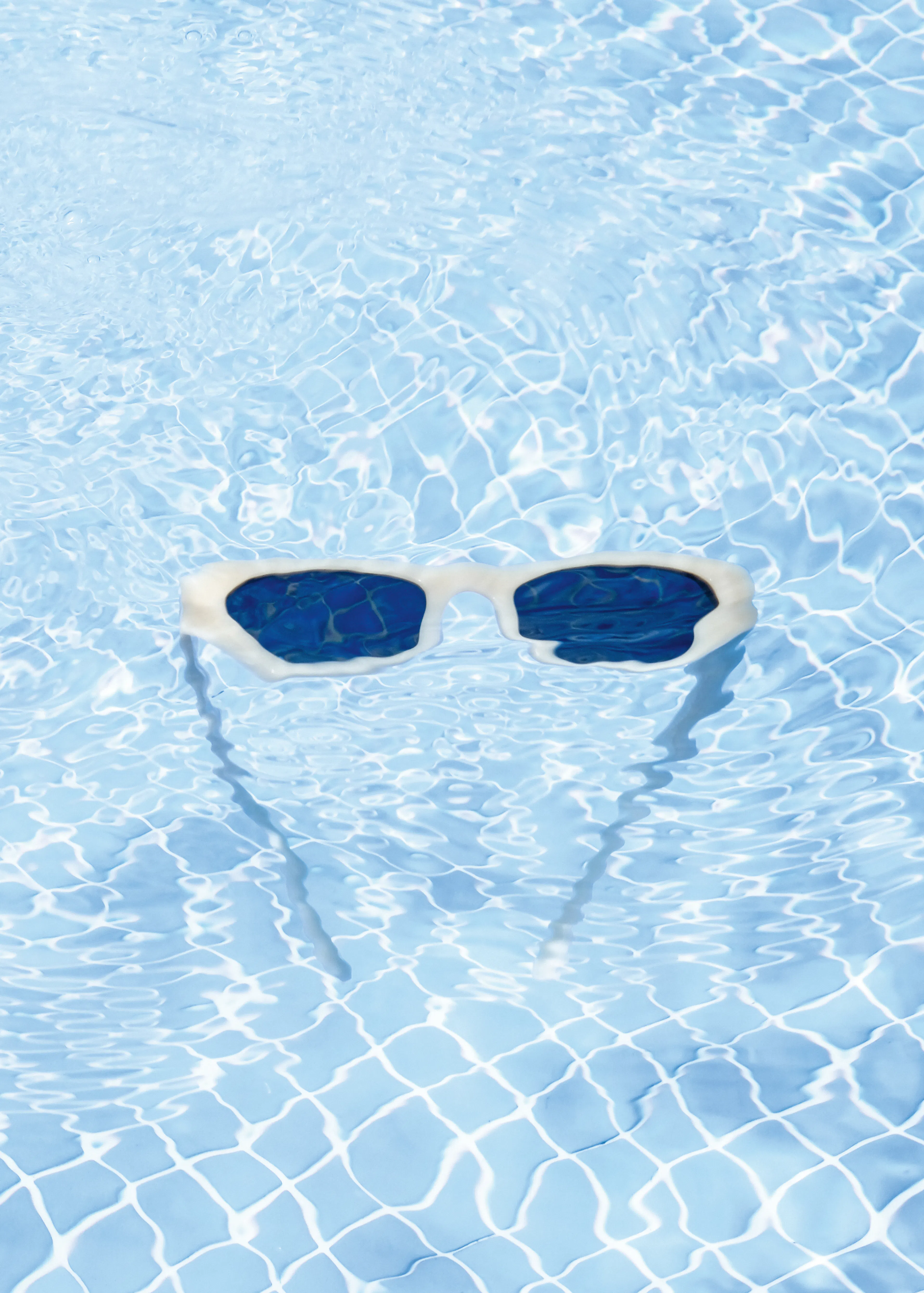 Cyan Summer Vibes Poster 0