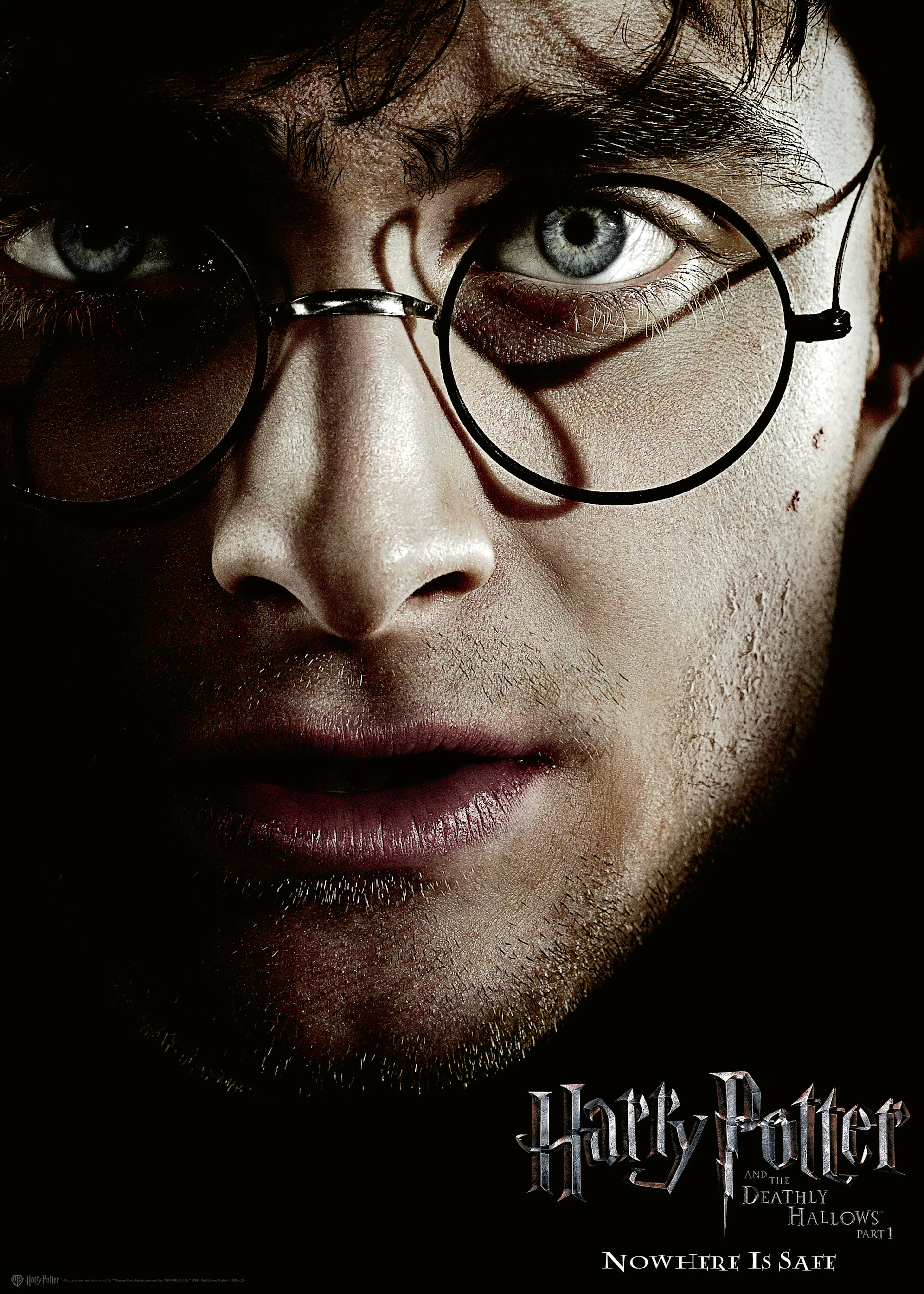 Harry Potter™ - The Deathly Hallows Part 1 Harry Poster 0
