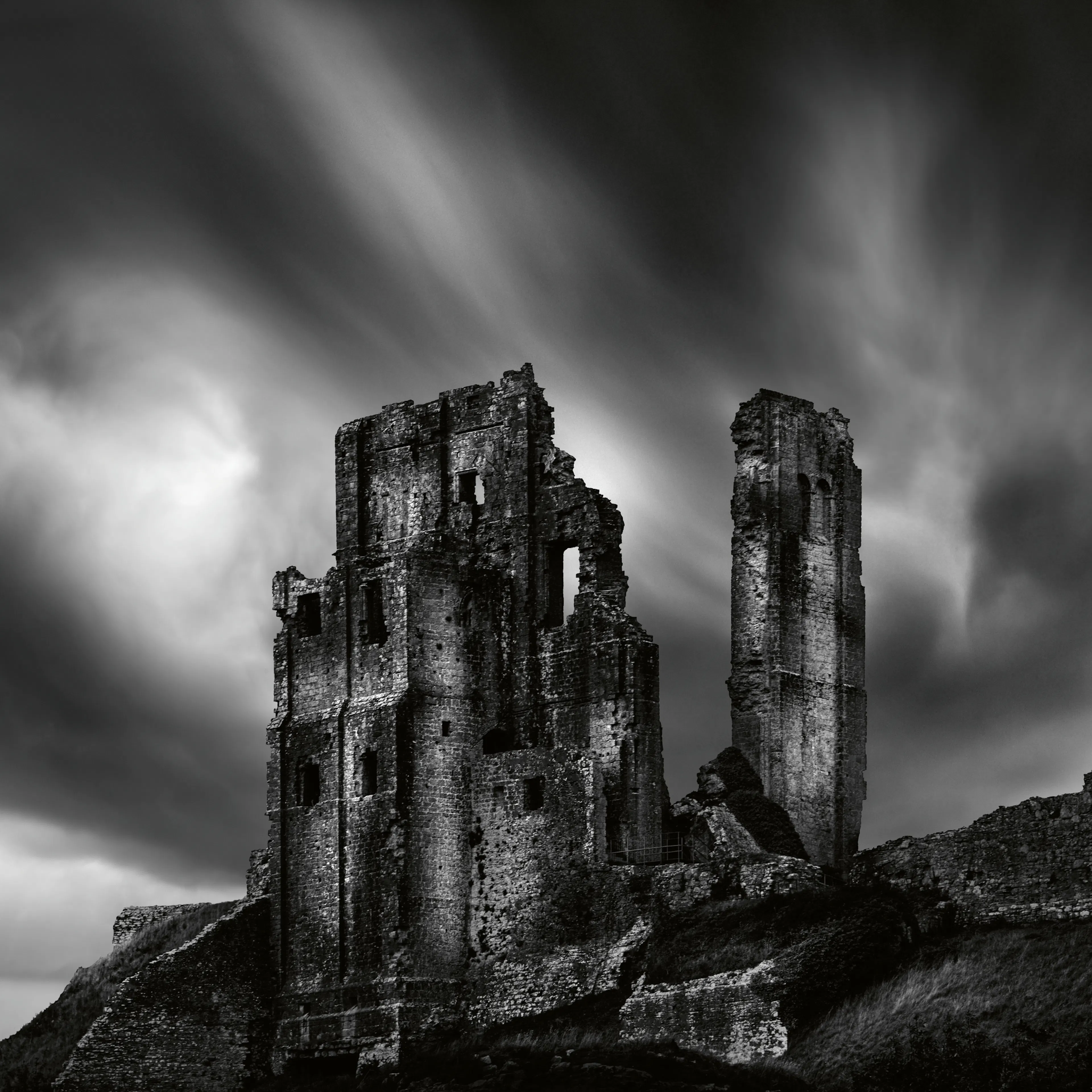 Ruines Hantées Poster 0