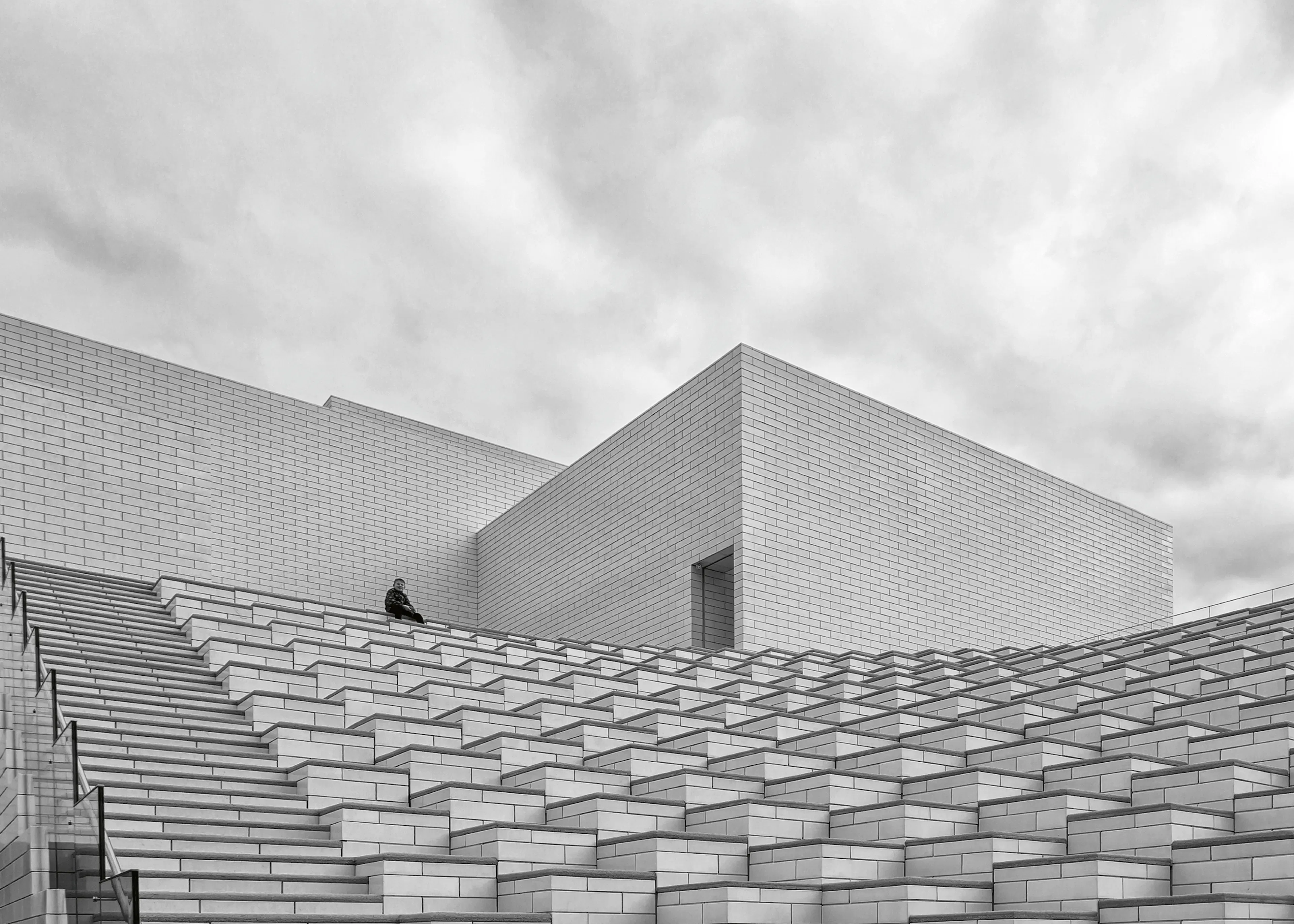 Grijze Moderne Architectuur Poster 0
