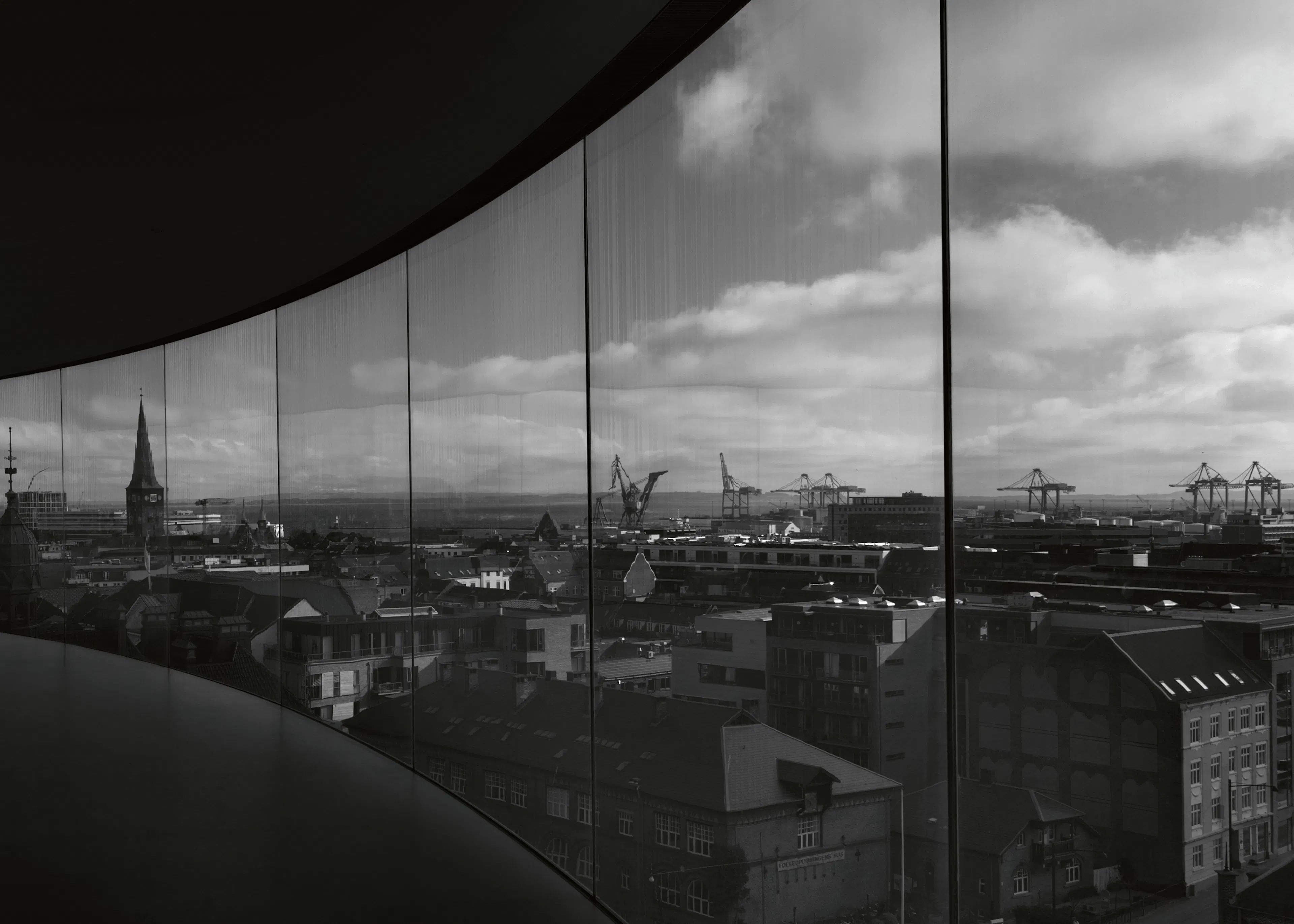 Urban Horizon Poster 0