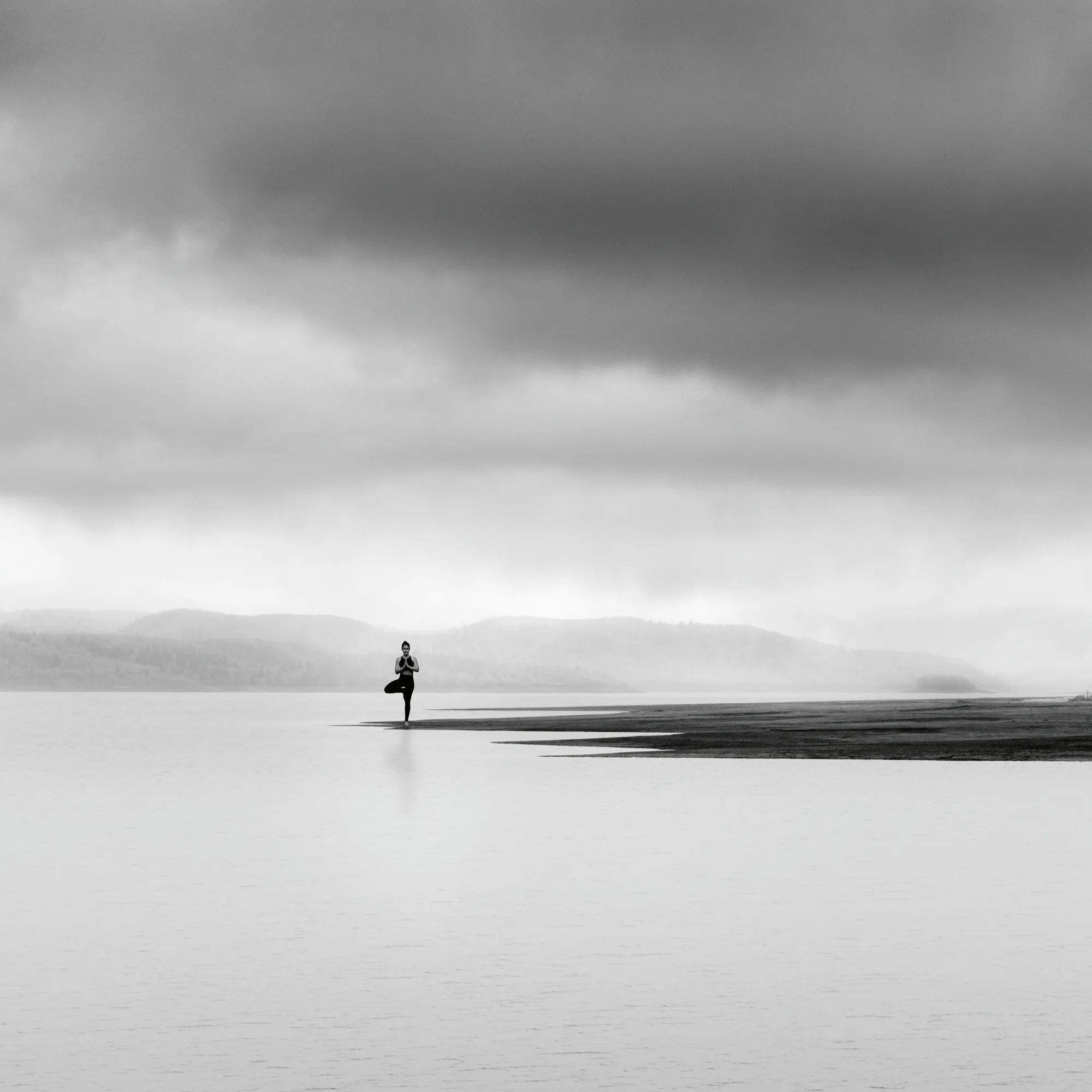 Orizzonte Solitario Poster 0