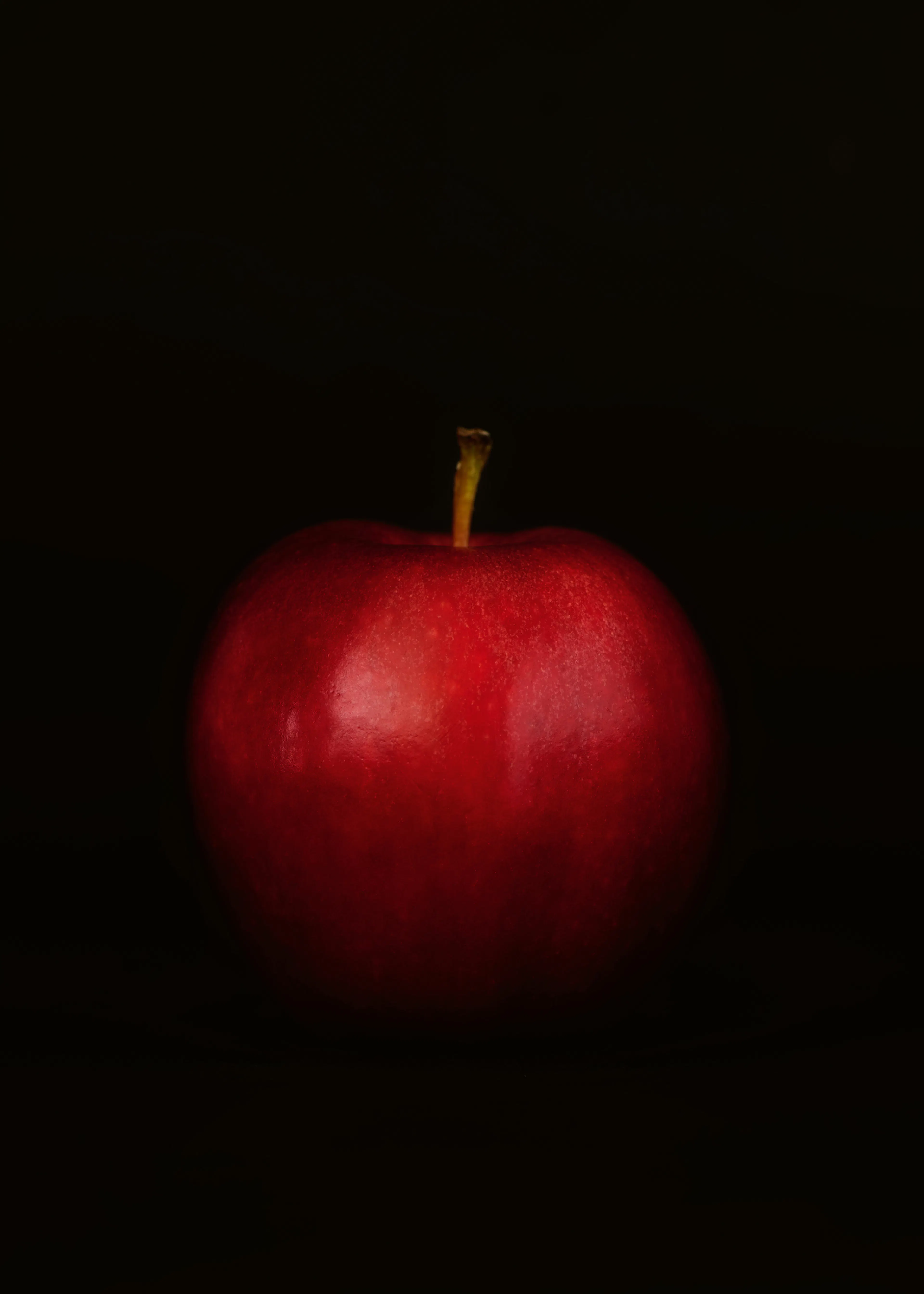 Donkerrode Appel Poster 0