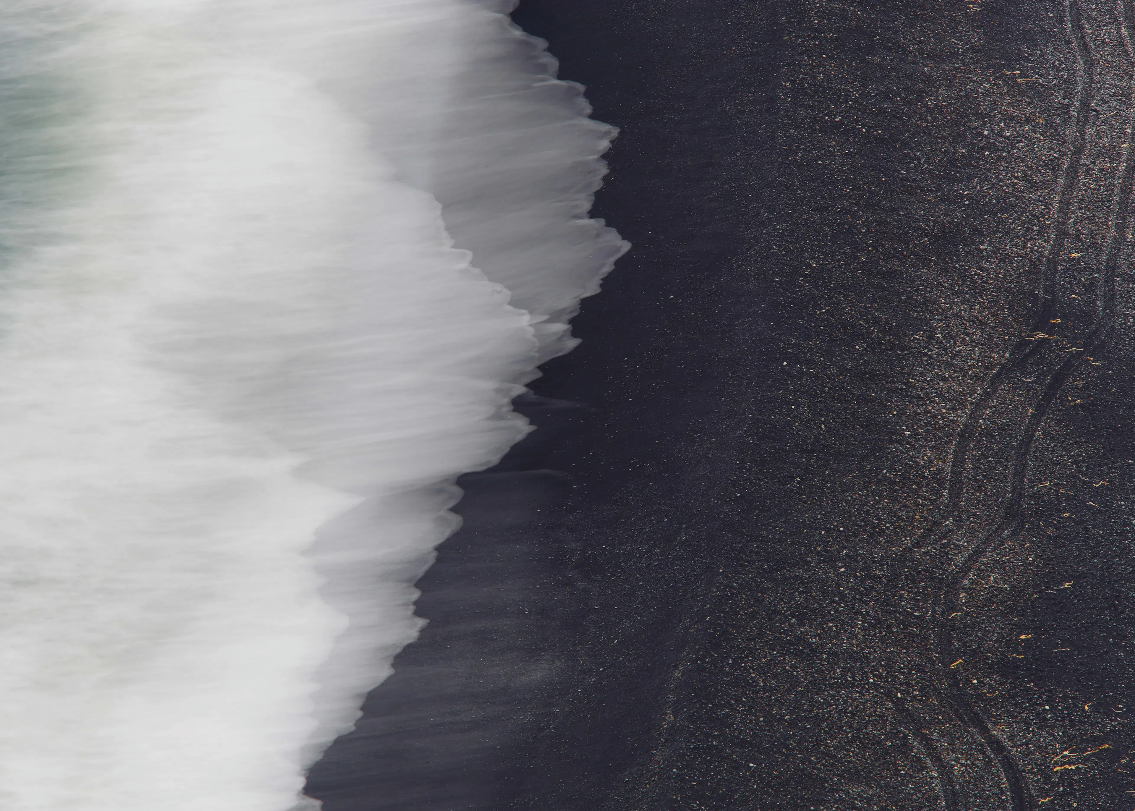 Zwart Zand Strand Poster 0